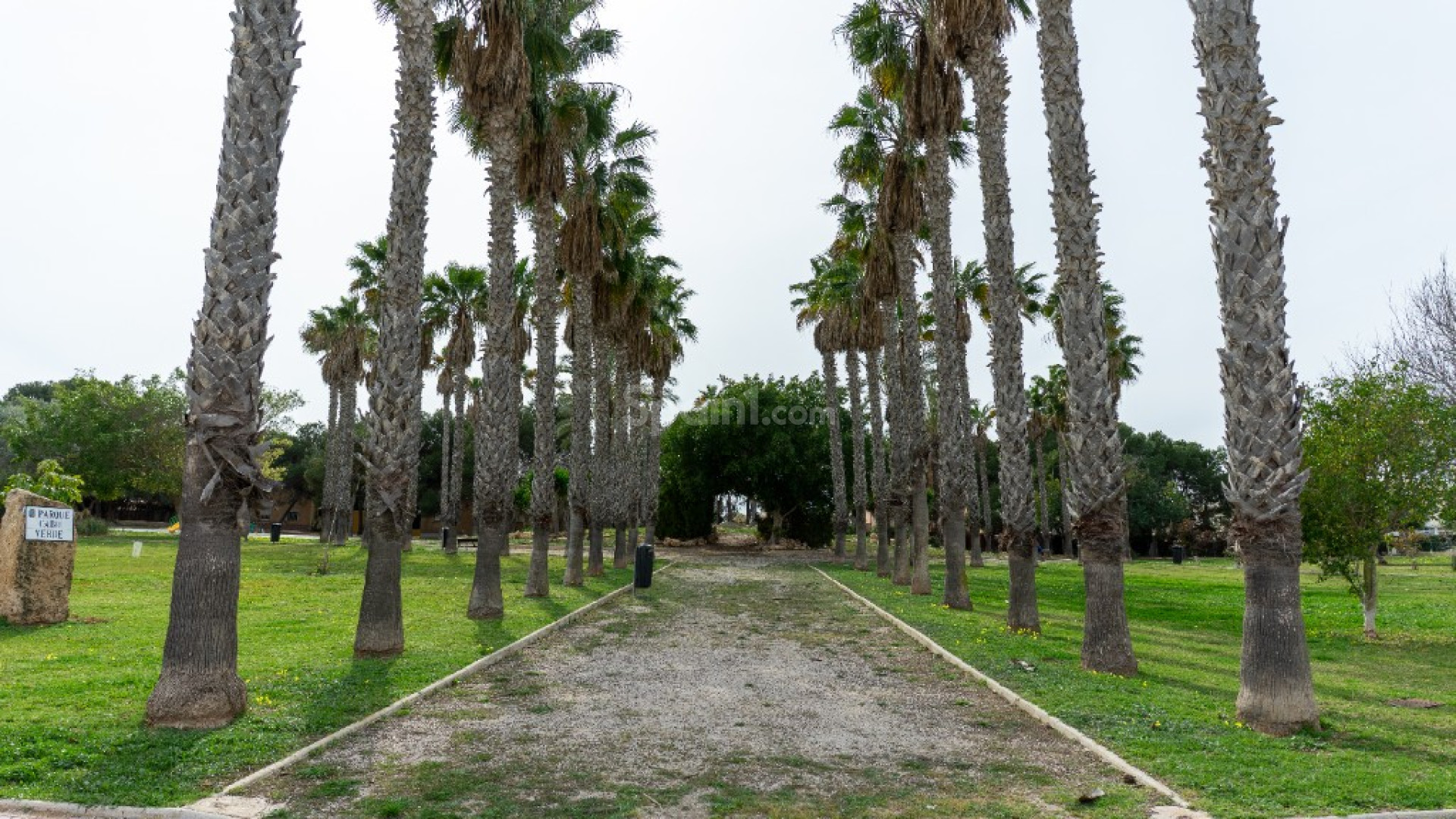 Resale - Villa -
Torrevieja - Los Altos