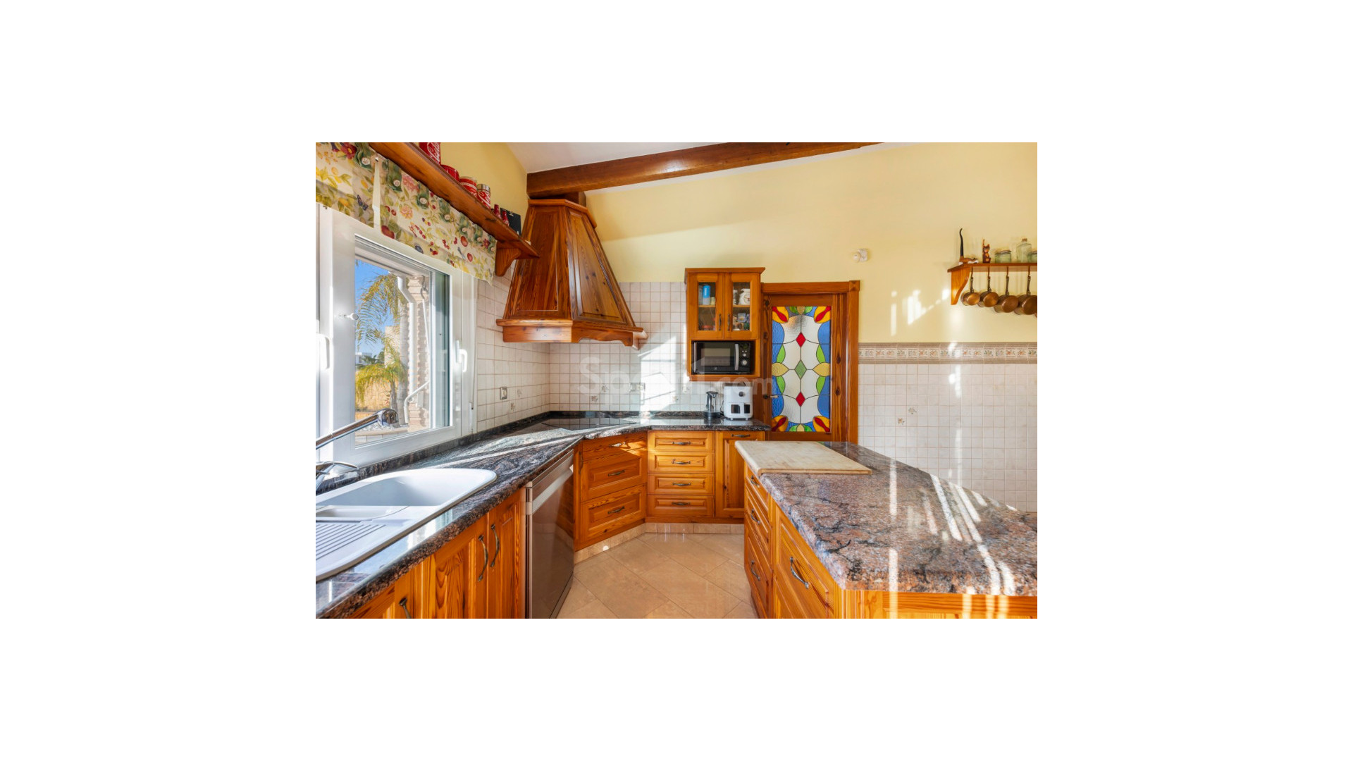 Resale - Villa -
Torrevieja - Los Altos