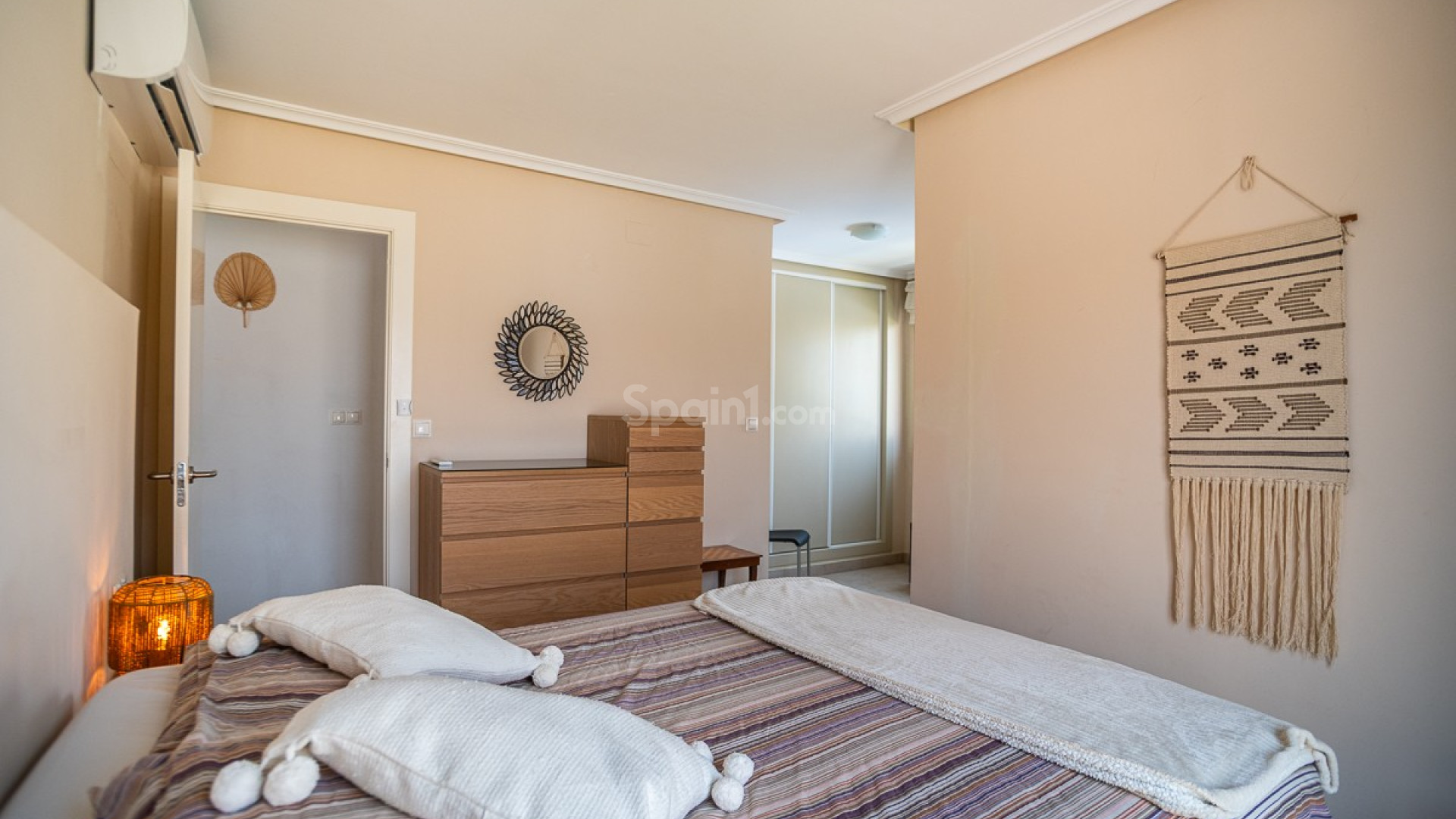 Resale - Villa -
TORREVIEJA - Los Balcones