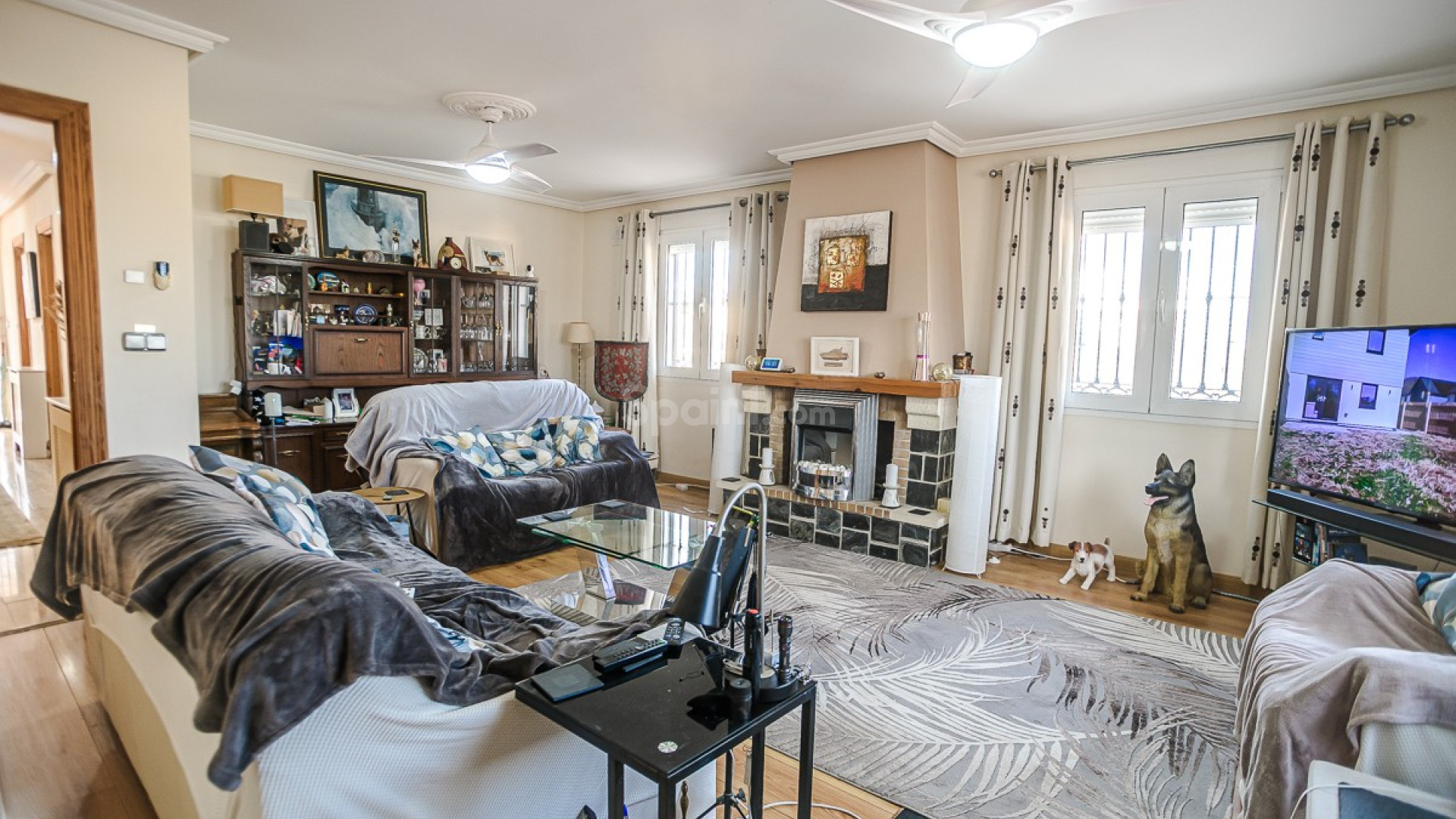 Resale - Villa -
TORREVIEJA - Los Balcones