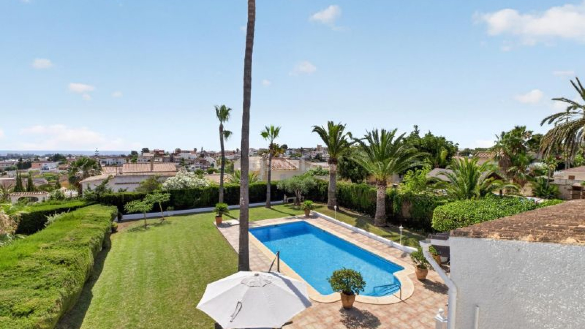 Resale - Villa -
Torrevieja - Los Balcones