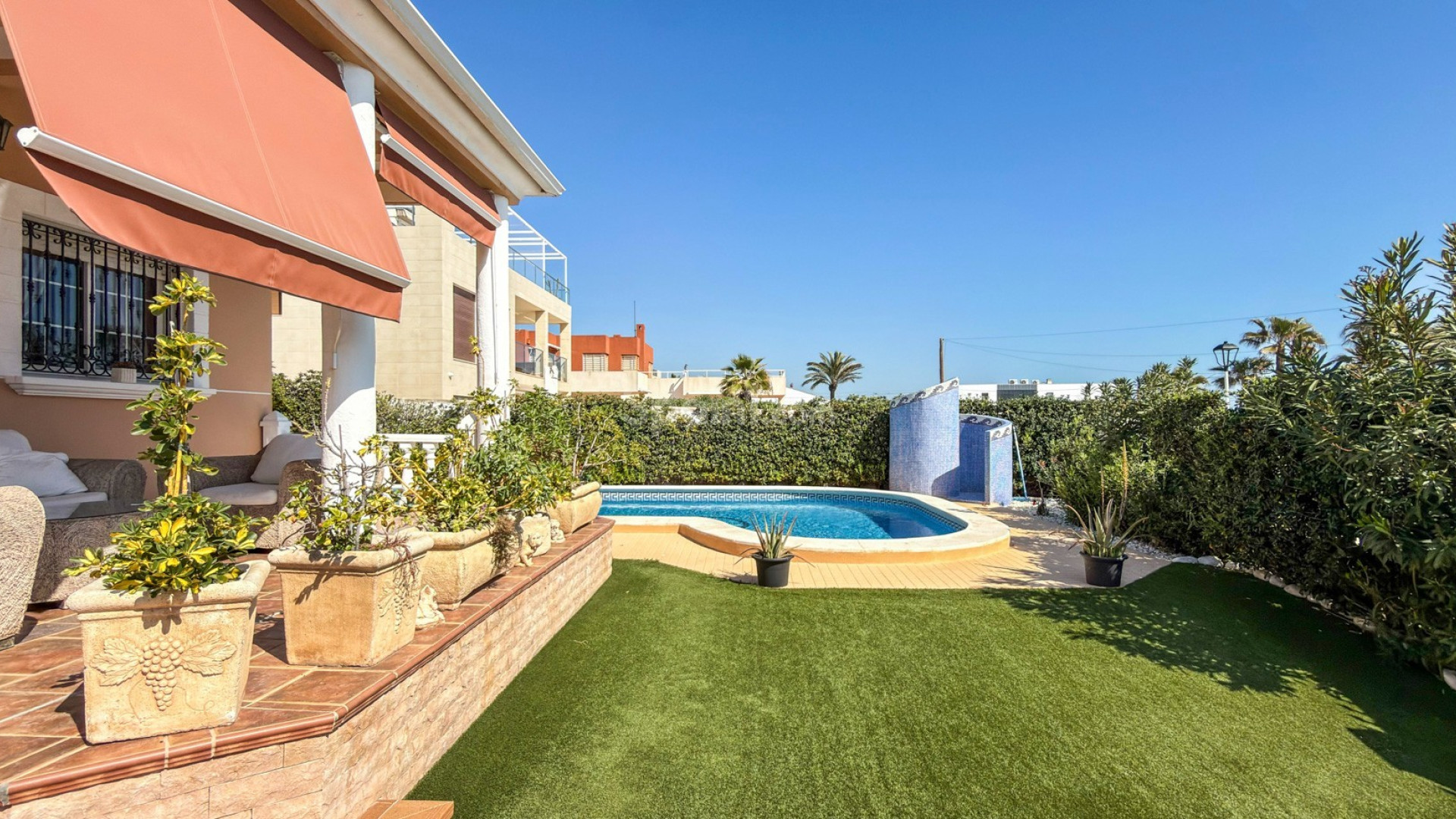 Resale - Villa -
Torrevieja - Torrelamata - La Mata