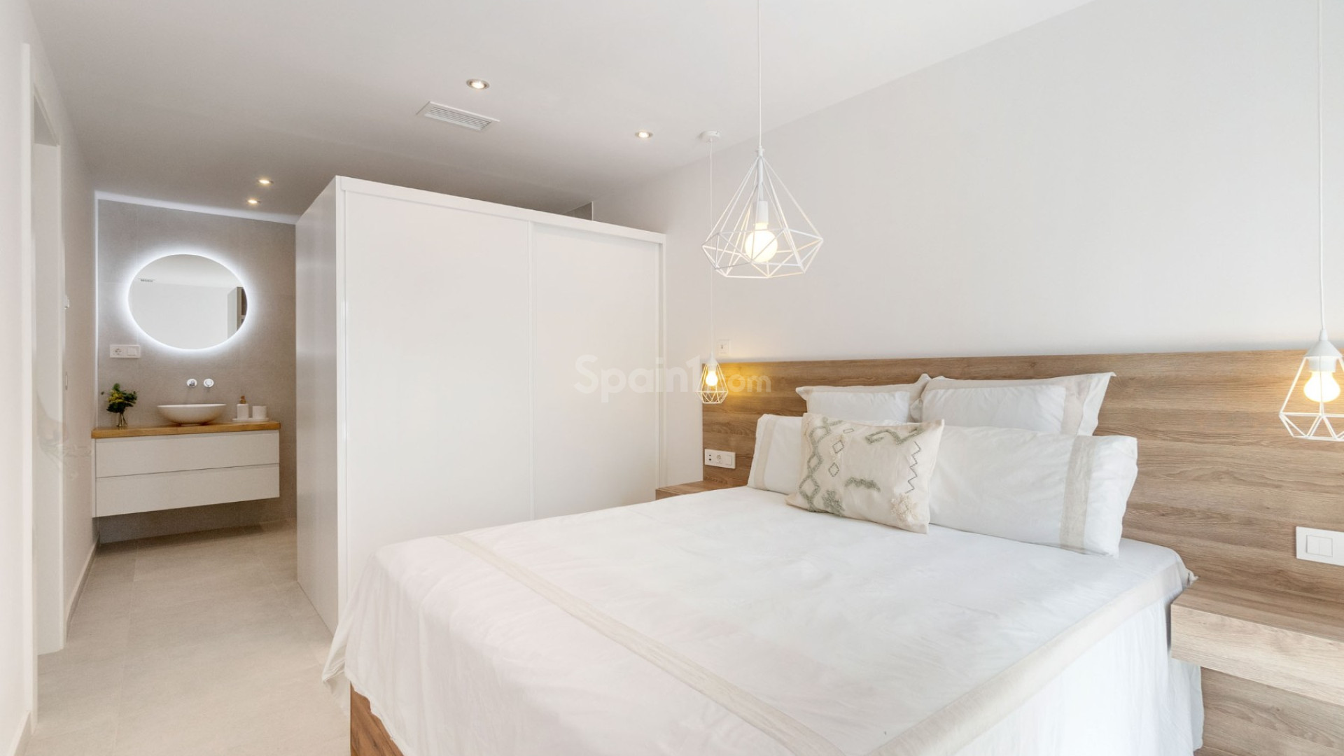Resale - Villa -
TORREVIEJA - Torreta Florida