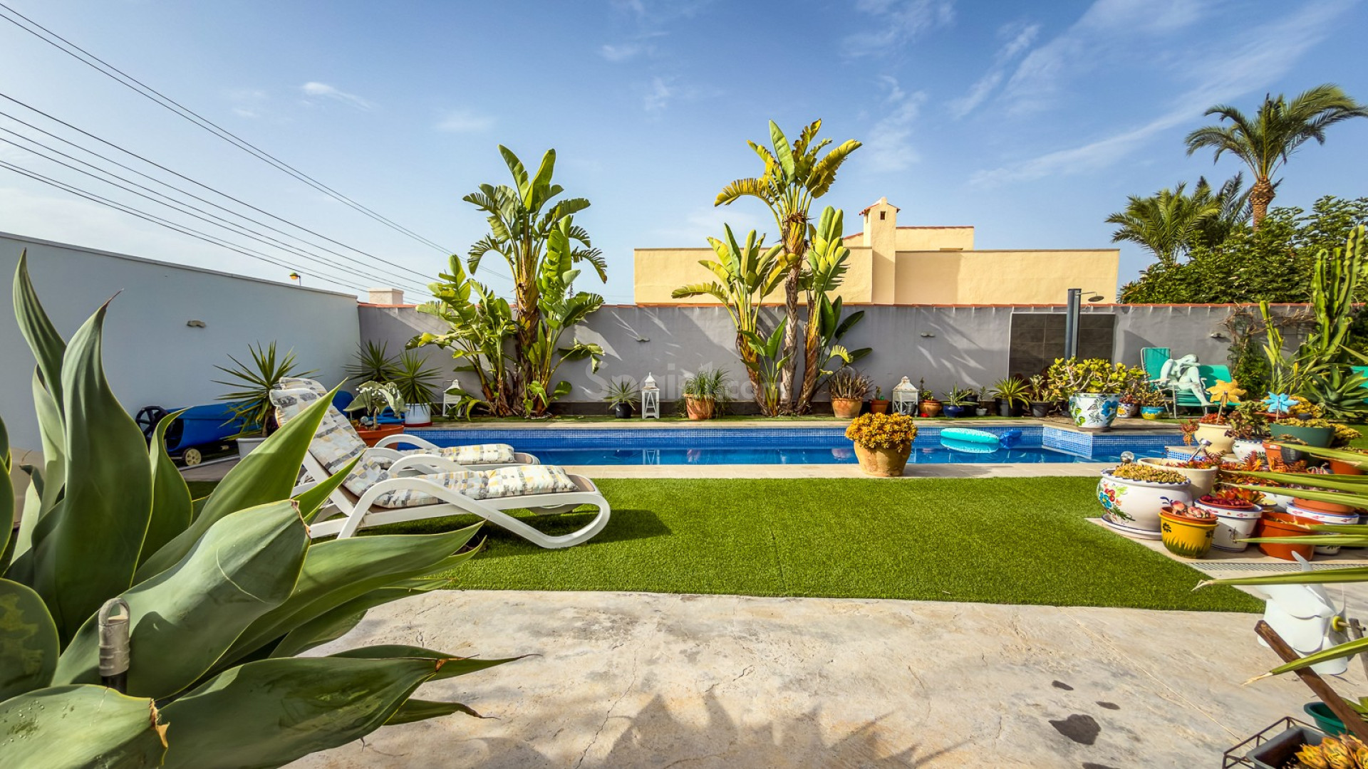 Resale - Villa -
TORREVIEJA - Torreta - Florida