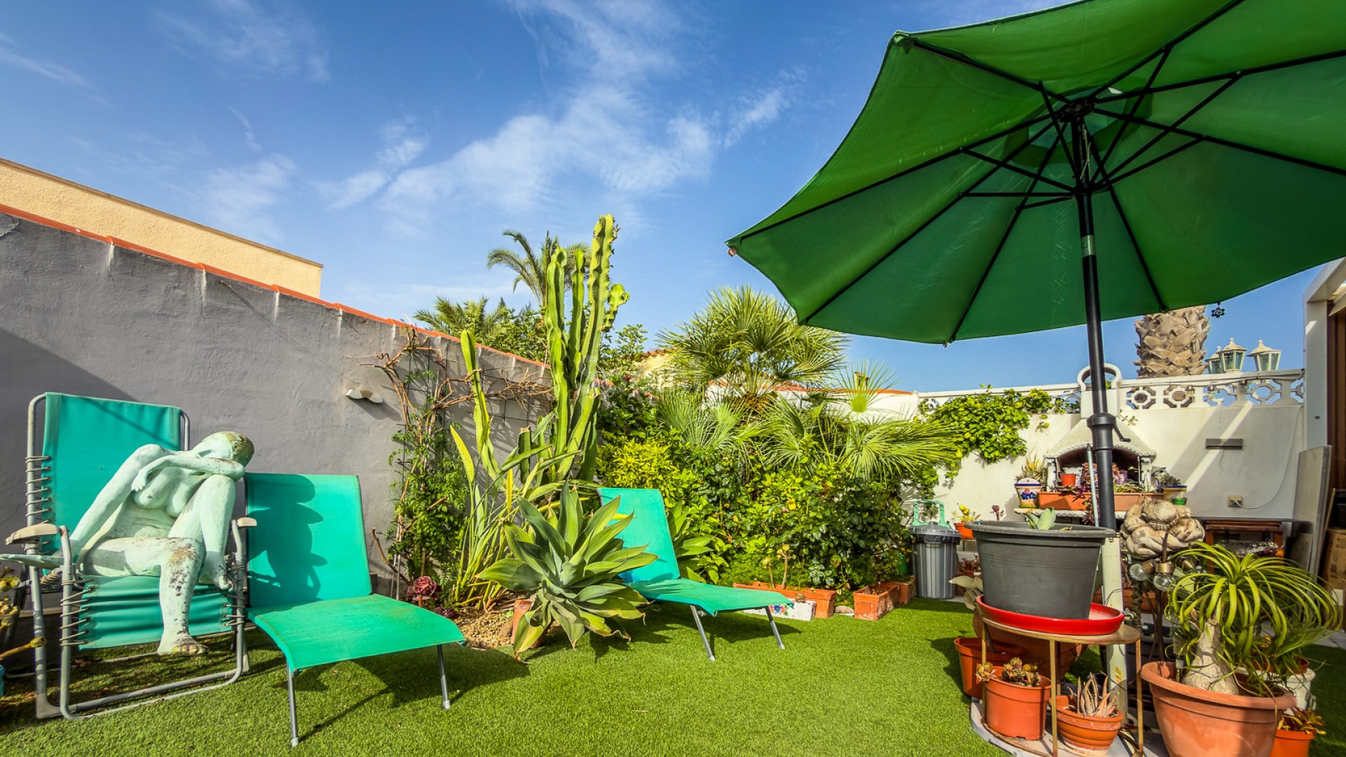 Resale - Villa -
TORREVIEJA - Torreta - Florida
