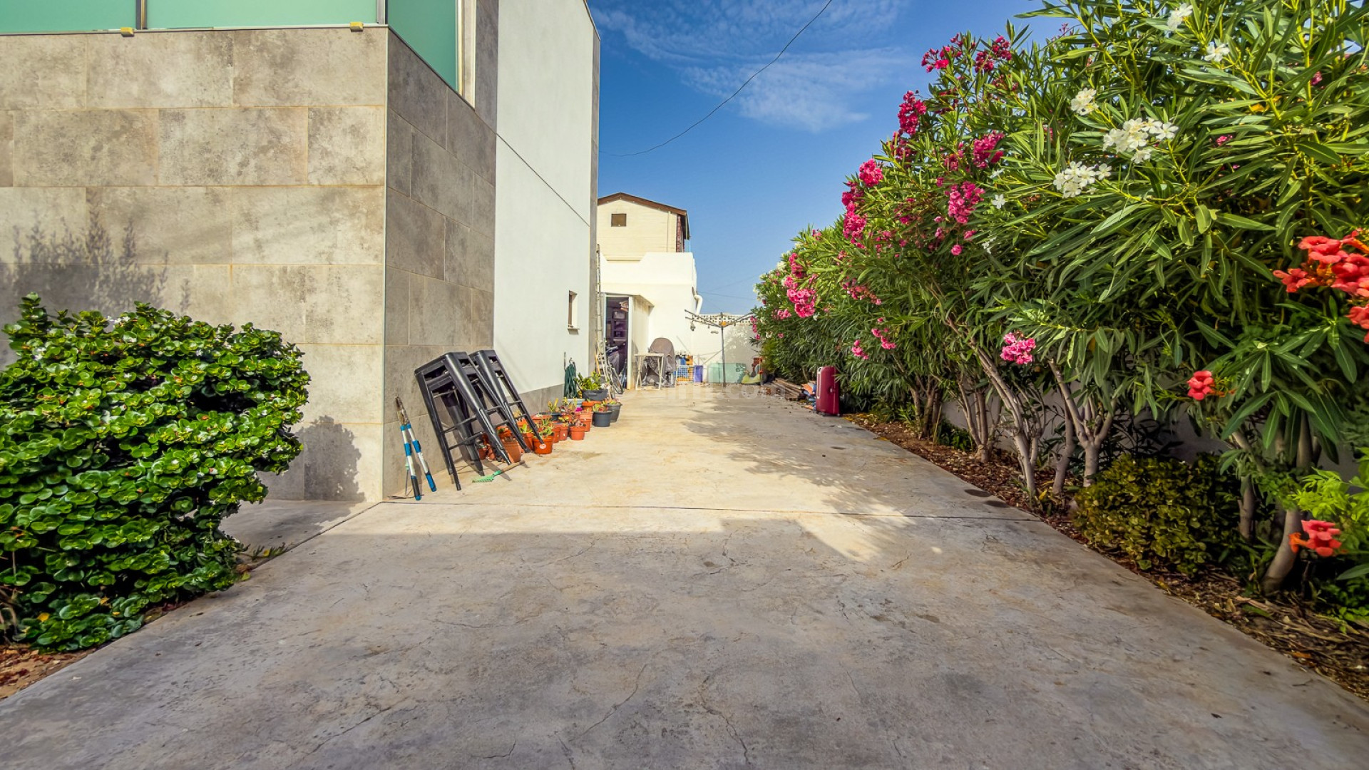 Resale - Villa -
TORREVIEJA - Torreta - Florida