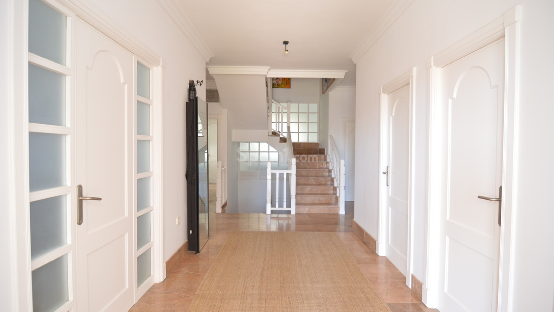 Resale - Villa -
Torrevieja