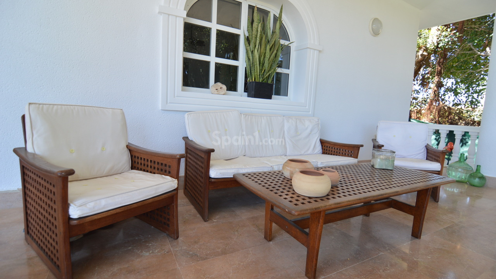 Resale - Villa -
Torrevieja