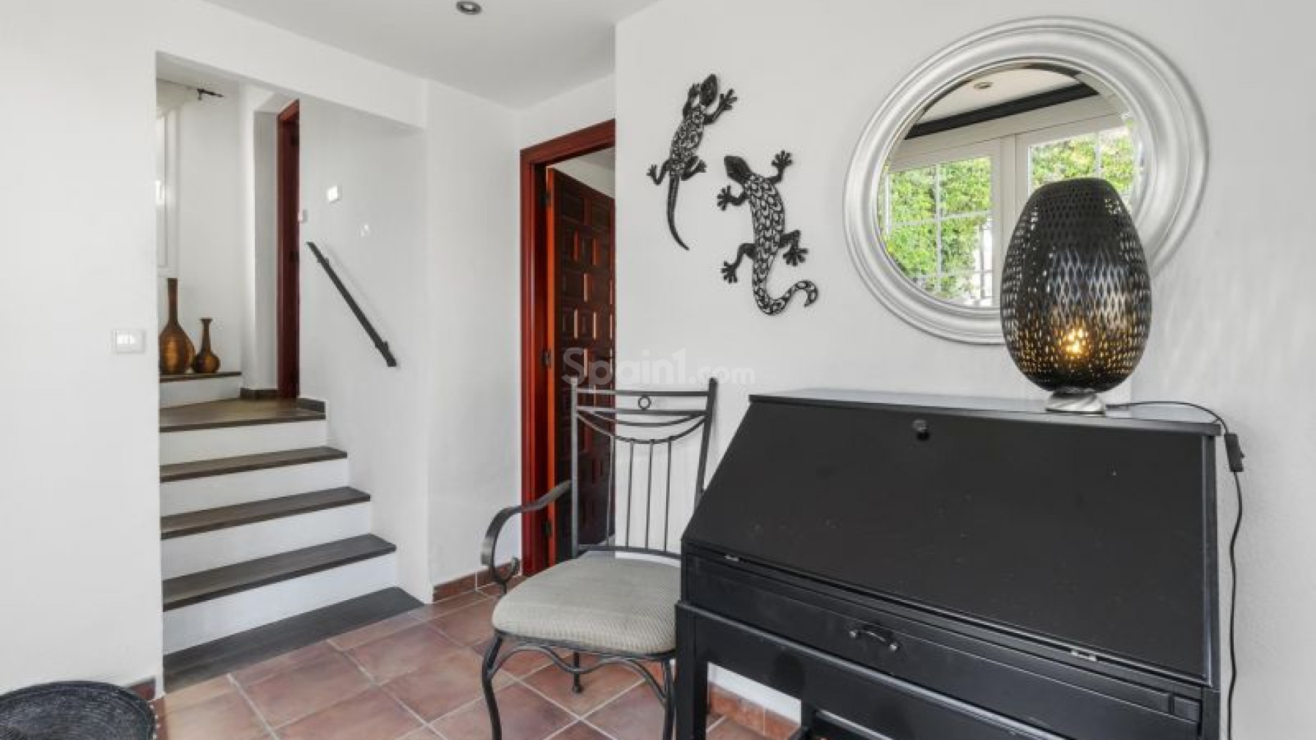 Resale - Villa -
Torrevieja