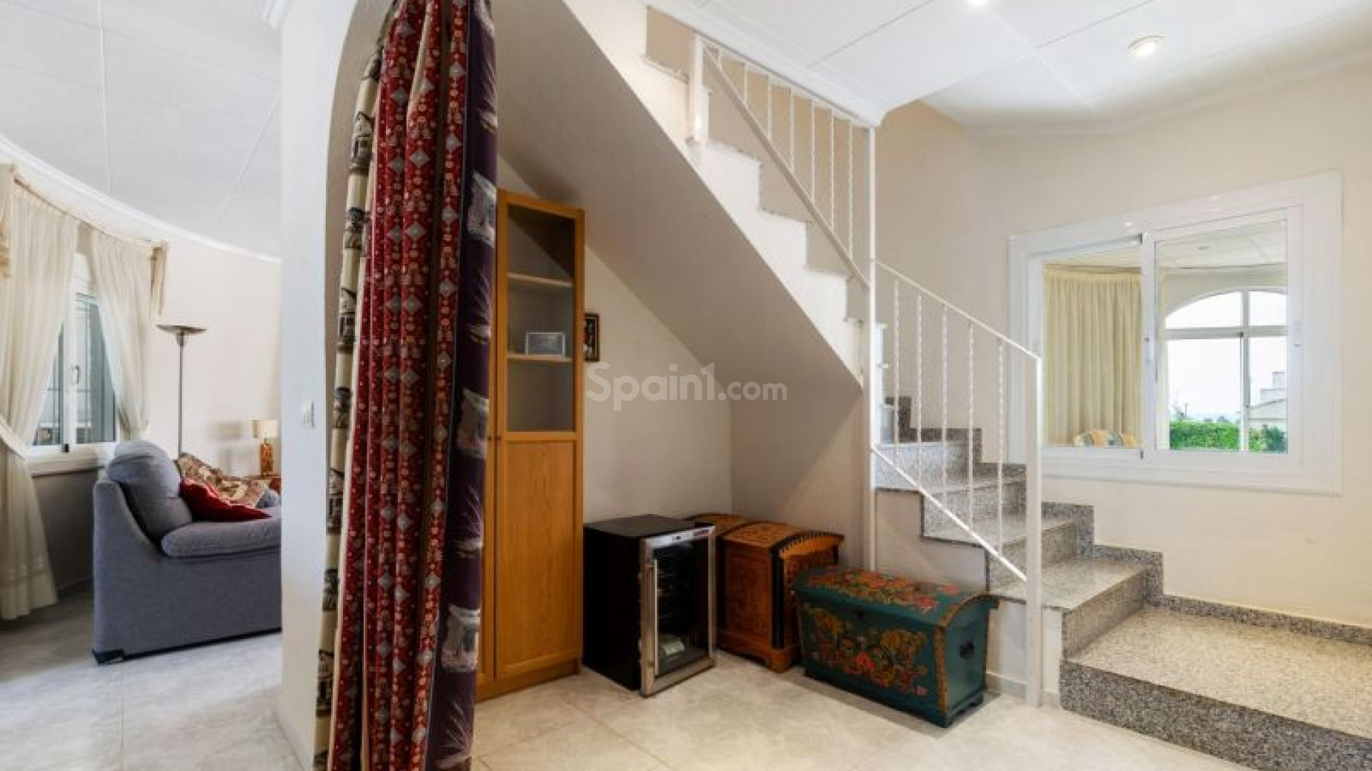 Resale - Villa -
Torrevieja