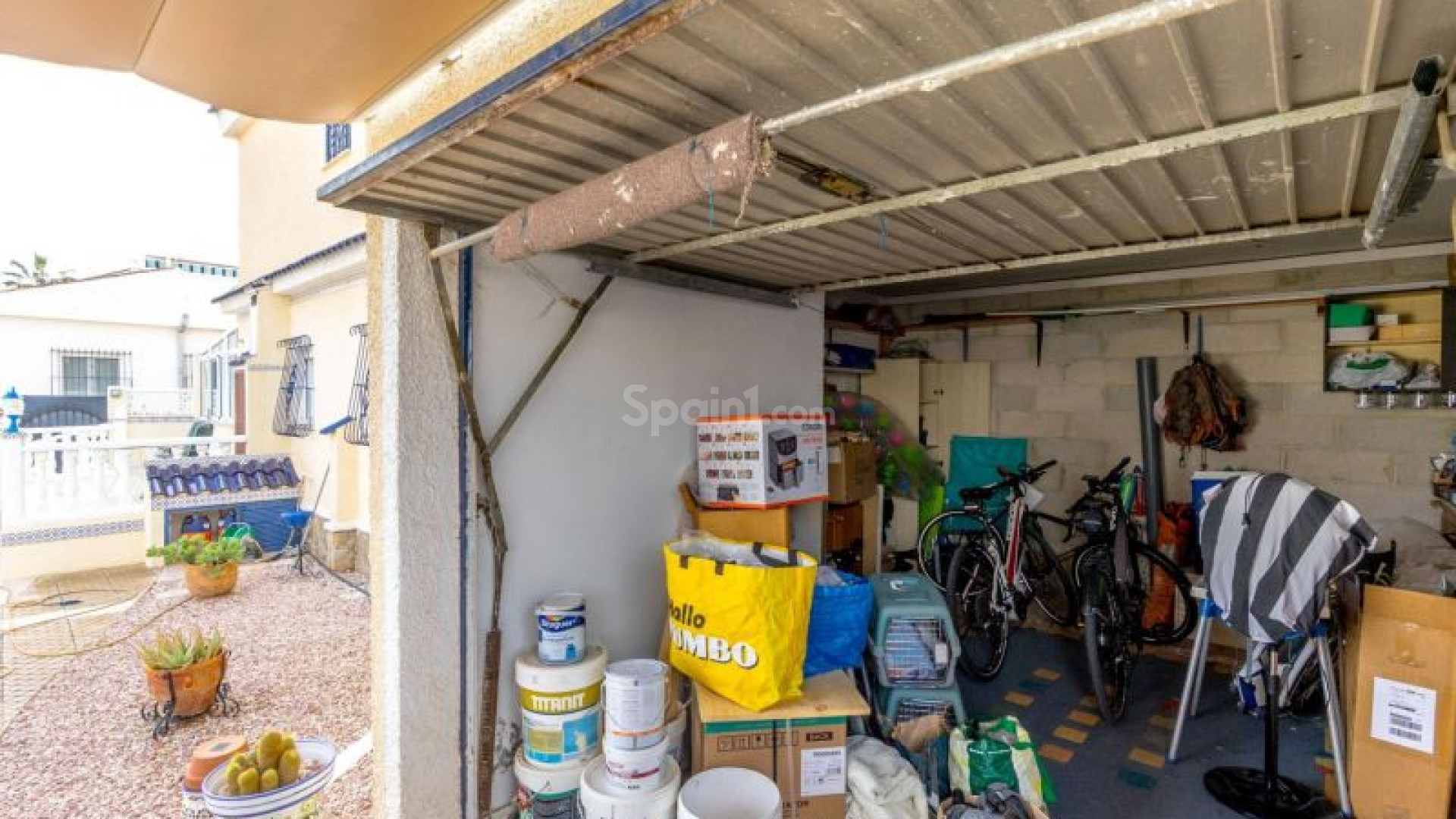 Resale - Villa -
Torrevieja