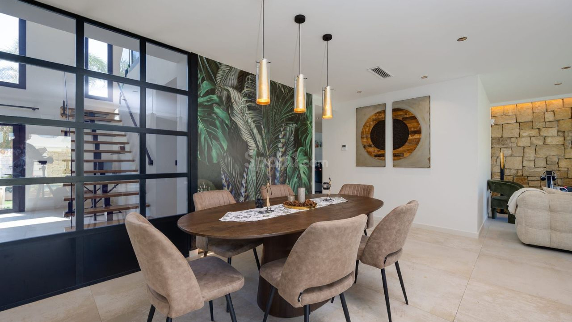 Resale - Villa -
Torrevieja