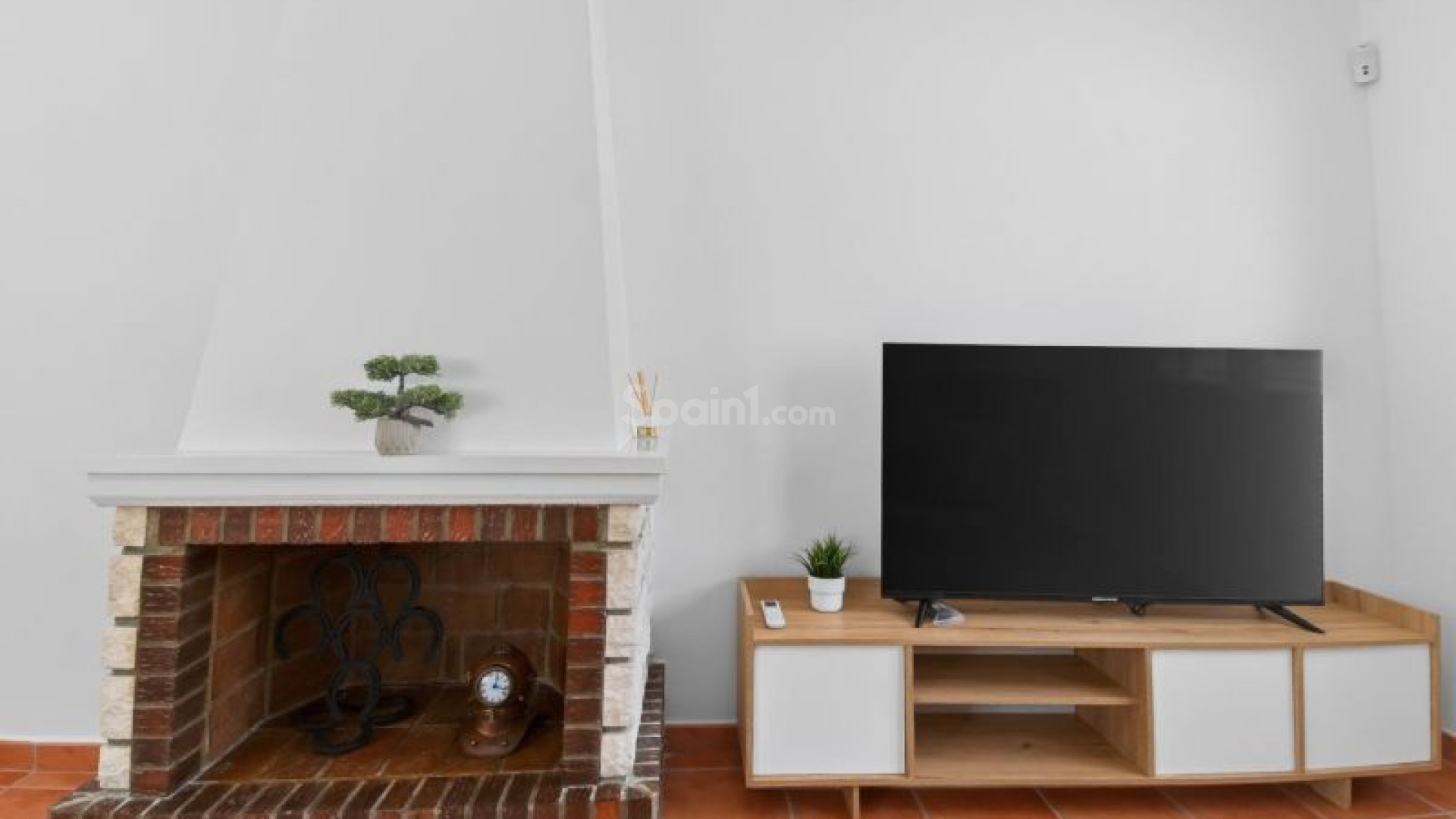 Resale - Villa -
Torrevieja