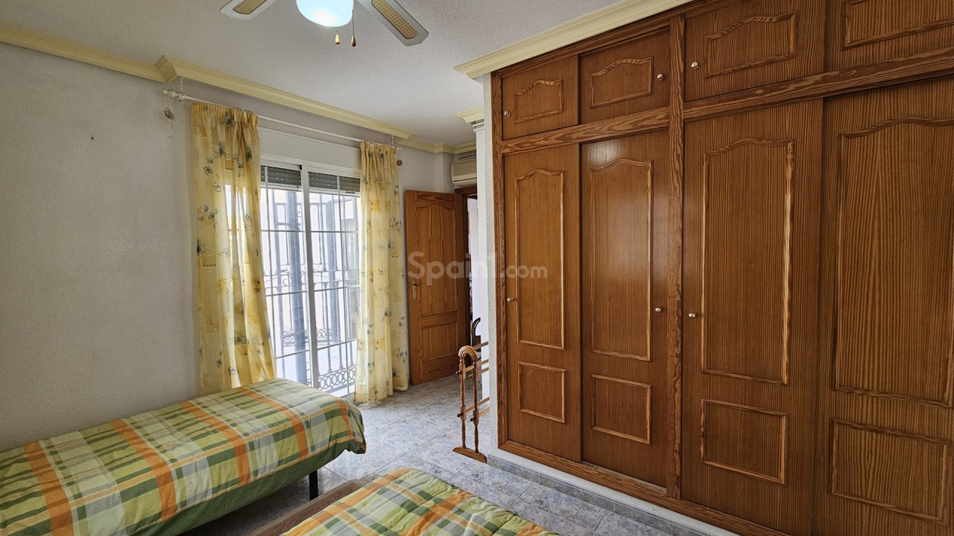 Resale - Villa -
Villamartín - Villamartin