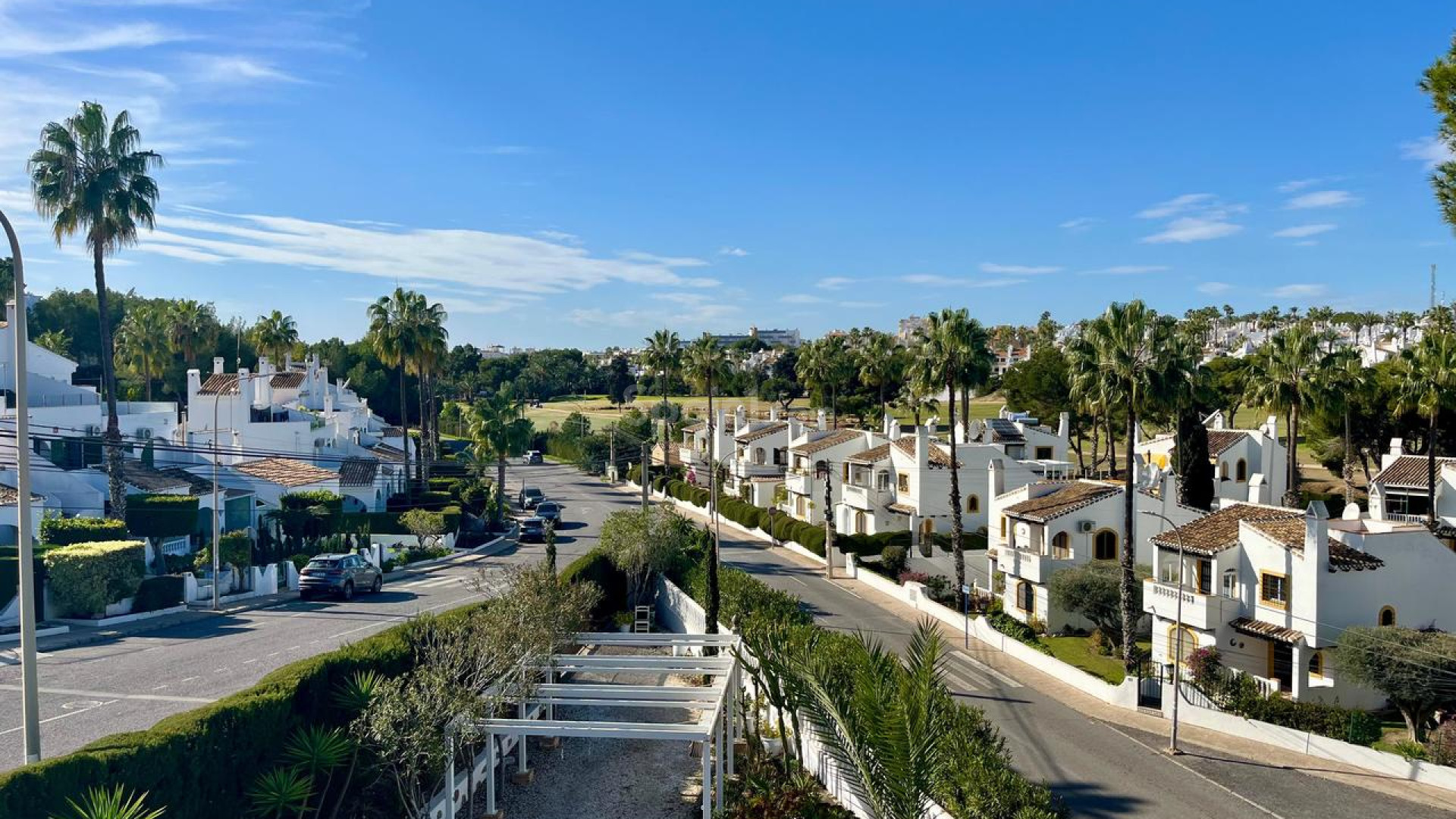 Resale - Villa -
Villamartín - Villamartin