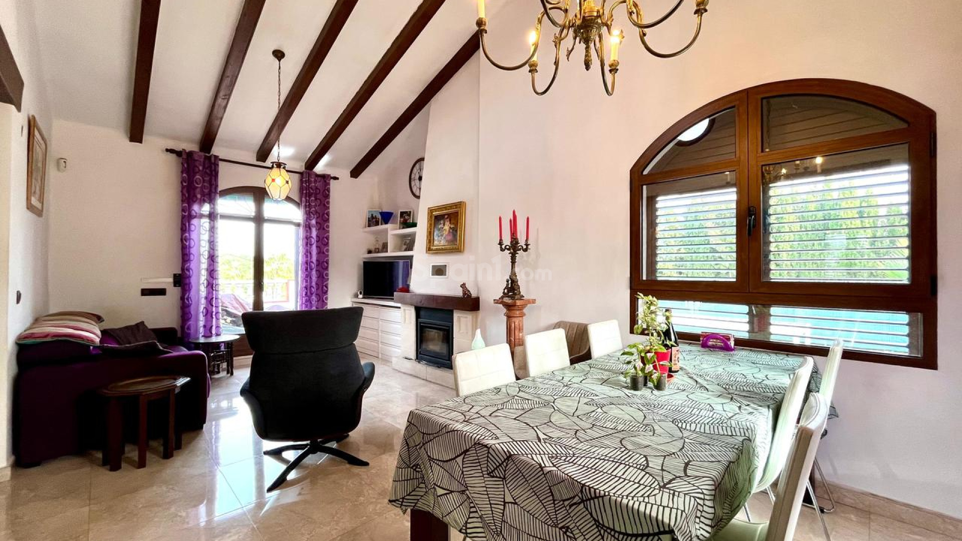 Resale - Villa -
Villamartín - Villamartin