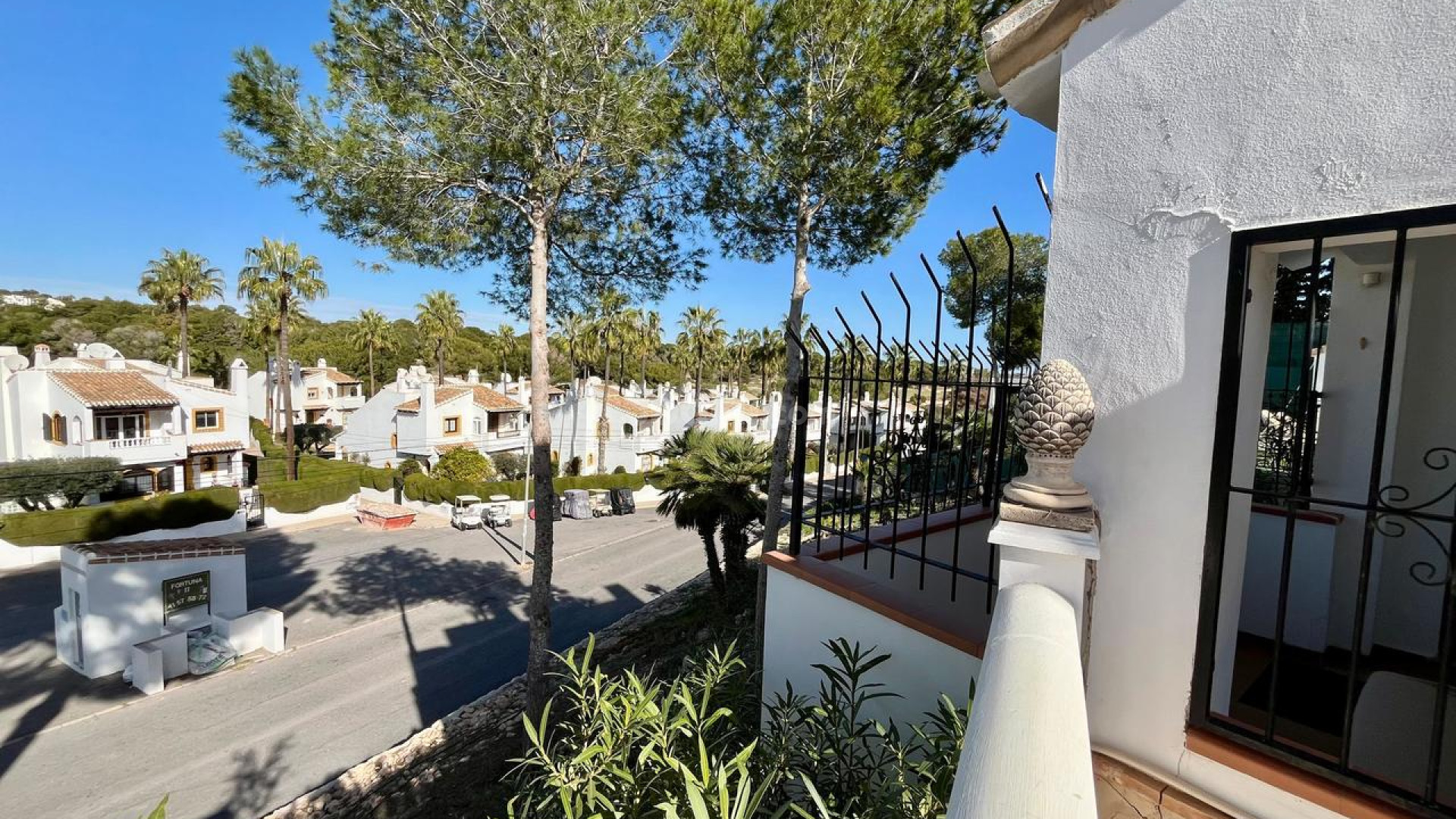 Resale - Villa -
Villamartín - Villamartin