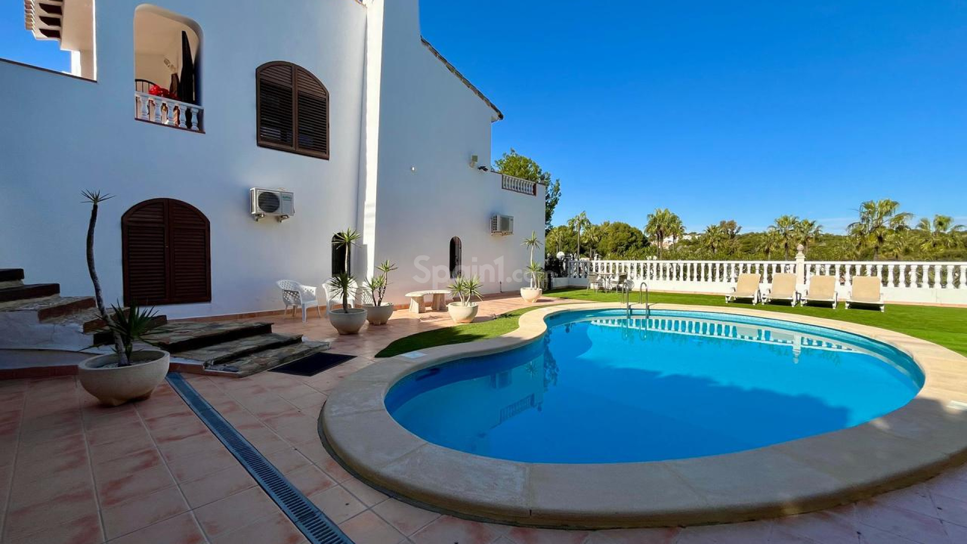 Resale - Villa -
Villamartín - Villamartin