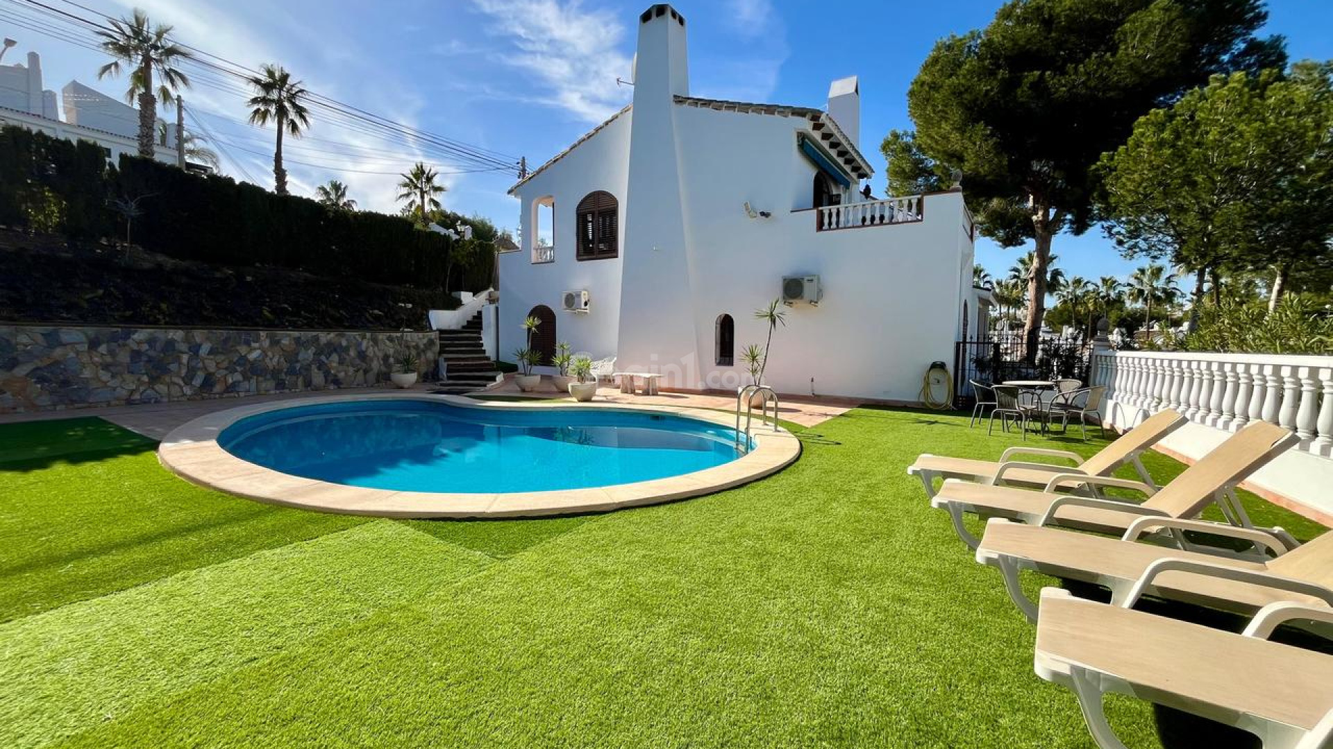 Resale - Villa -
Villamartín - Villamartin