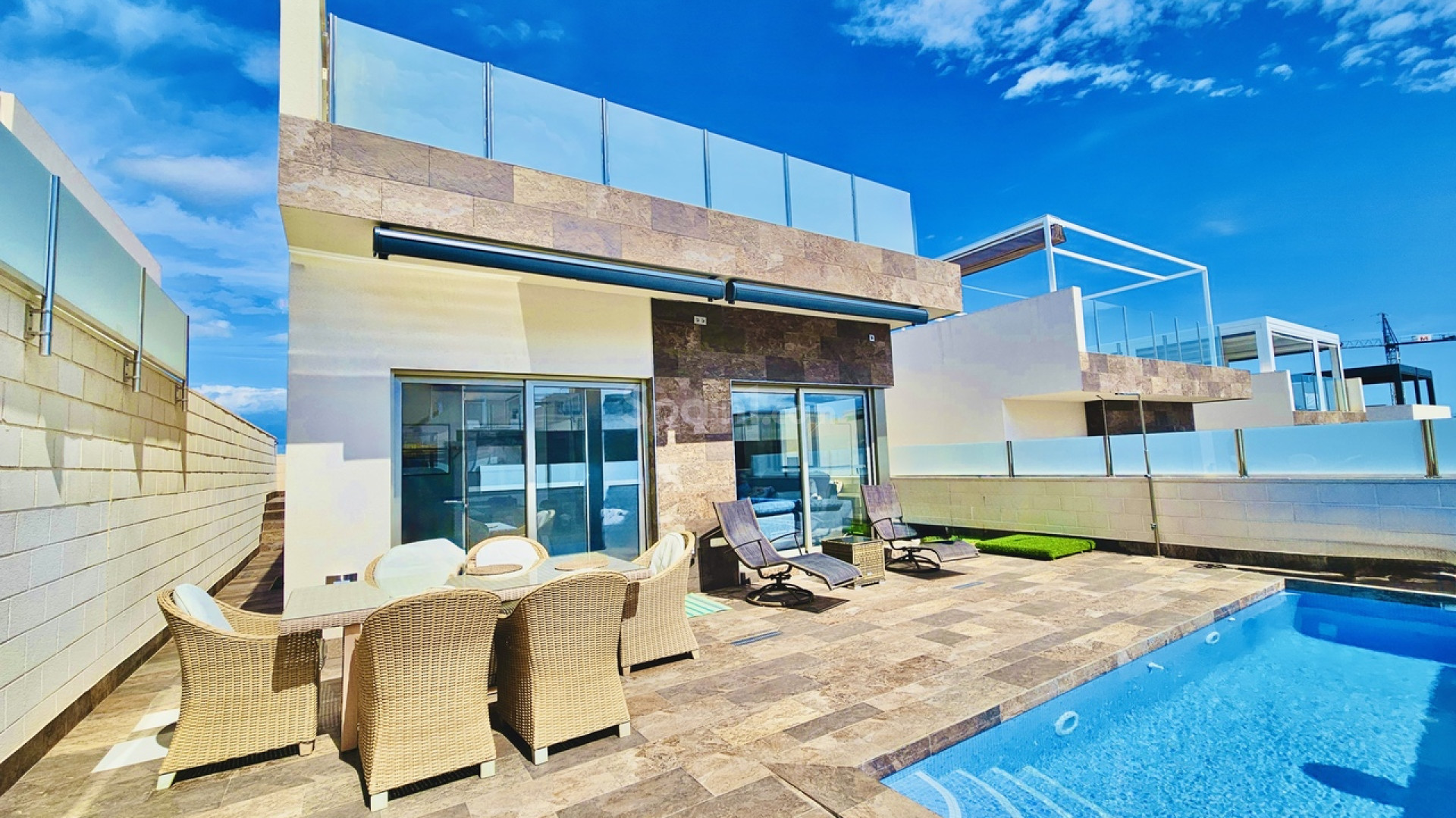 Resale - Villa -
Villamartín - Villamartin