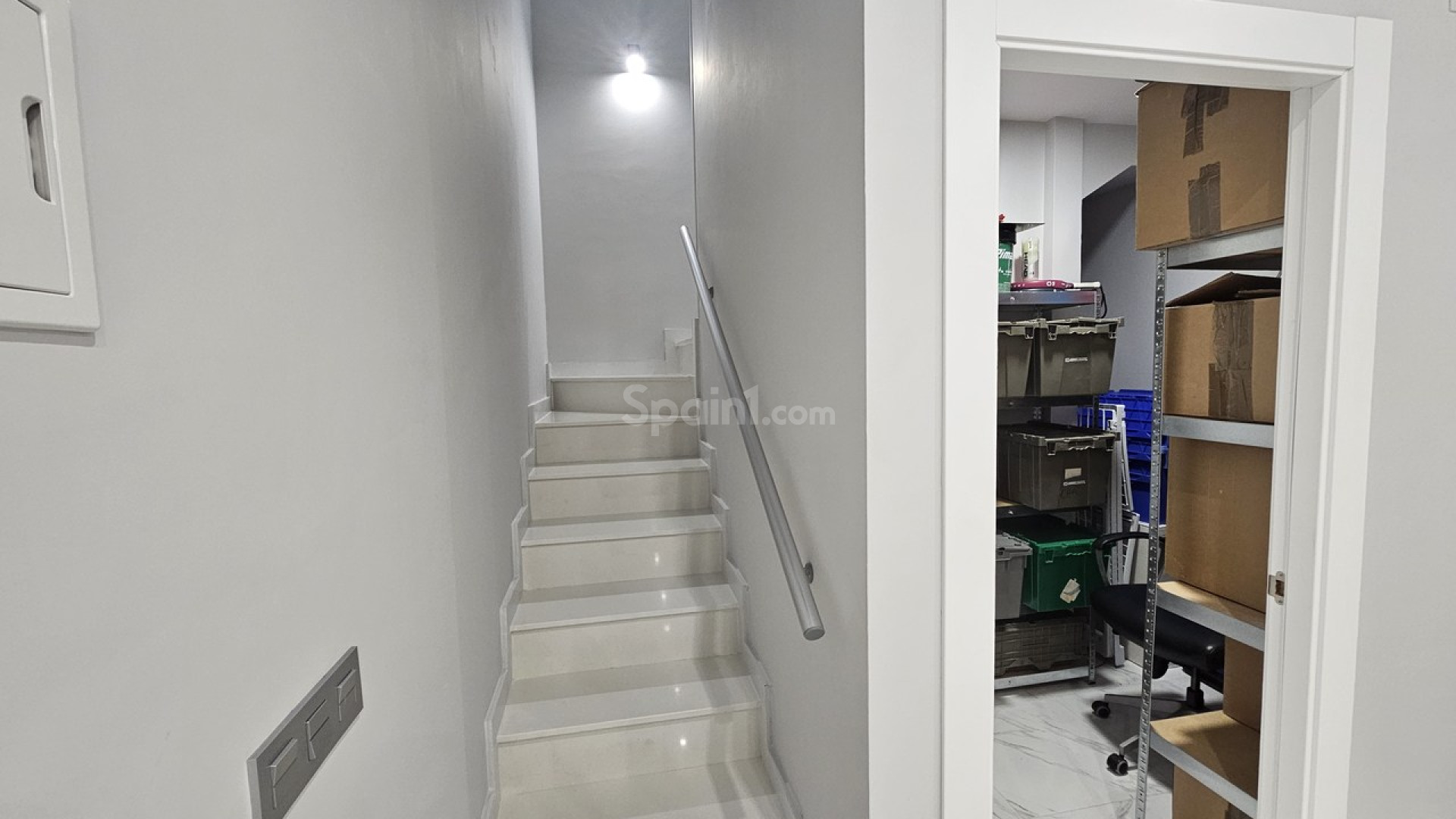 Resale - Villa -
Villamartín - Villamartin