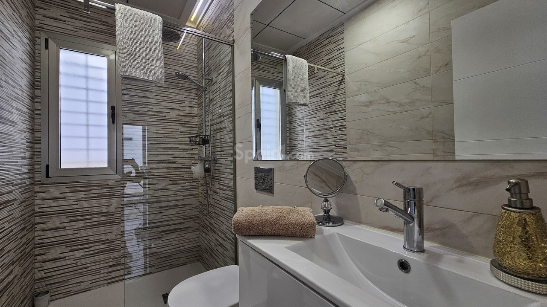 Resale - Villa -
Villamartín - Villamartin