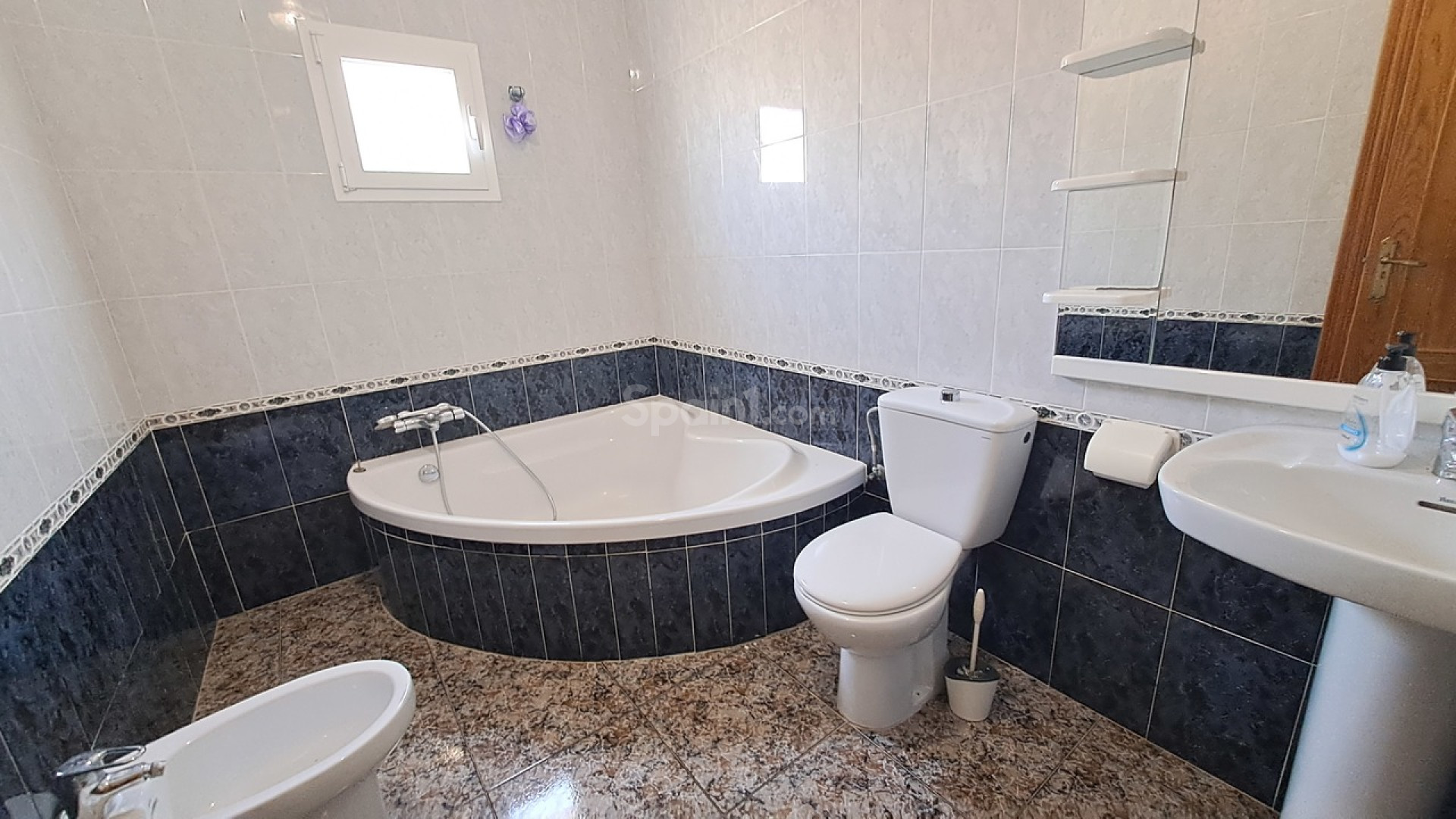 Resale - Villa -
Villamartín - Villamartin