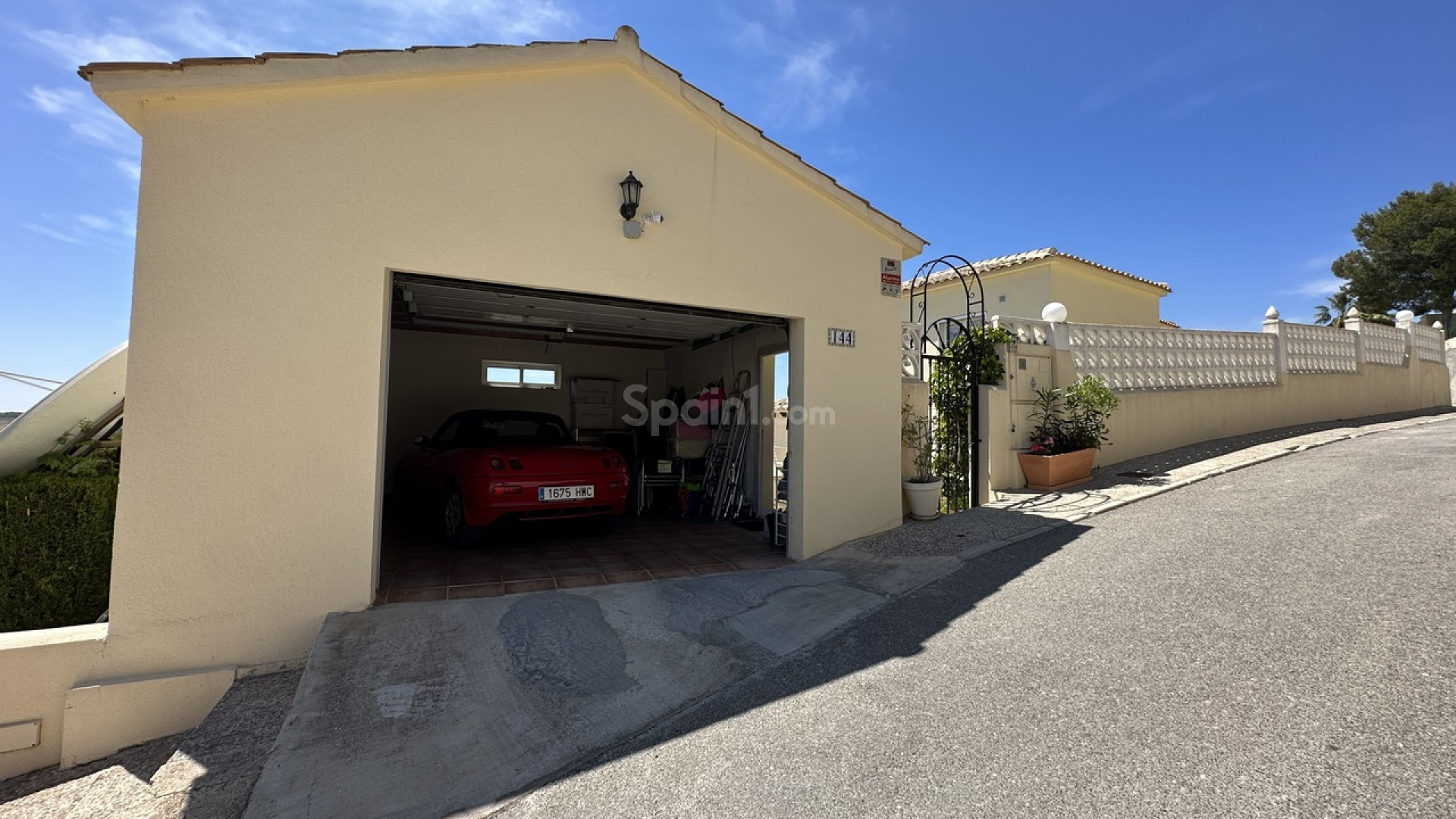 Resale - Villa -
Villamartín - Villamartin