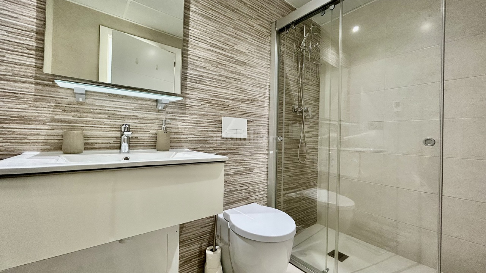 Resale - Villa -
Villamartín - Villamartin