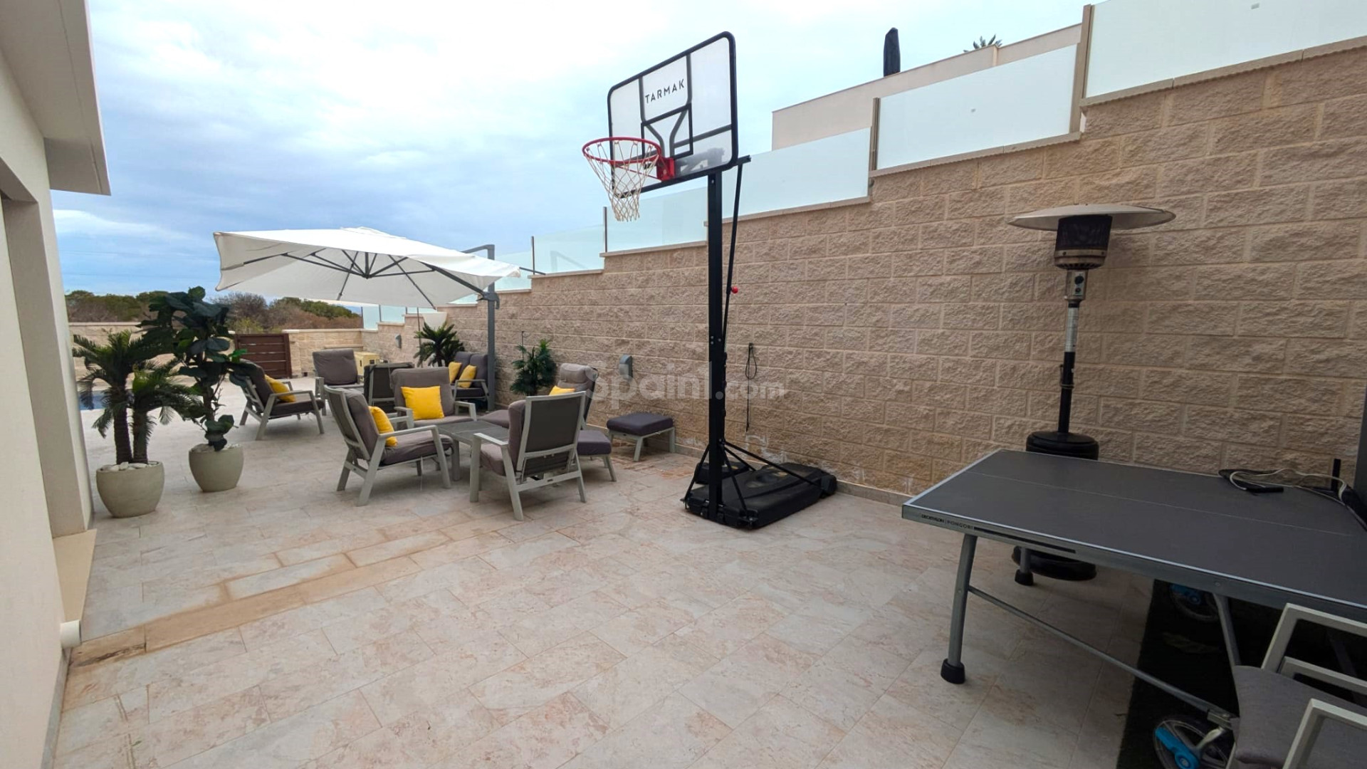 Resale - Villa -
Villamartín - Villamartin