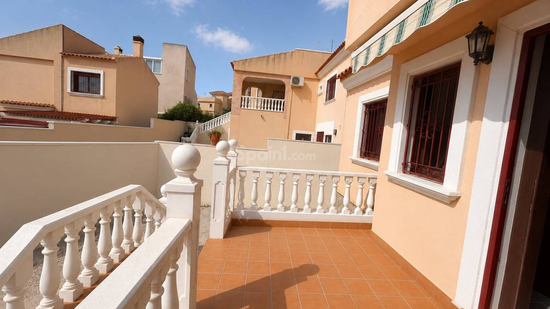 Resale - Villa -
Villamartín - Villamartin