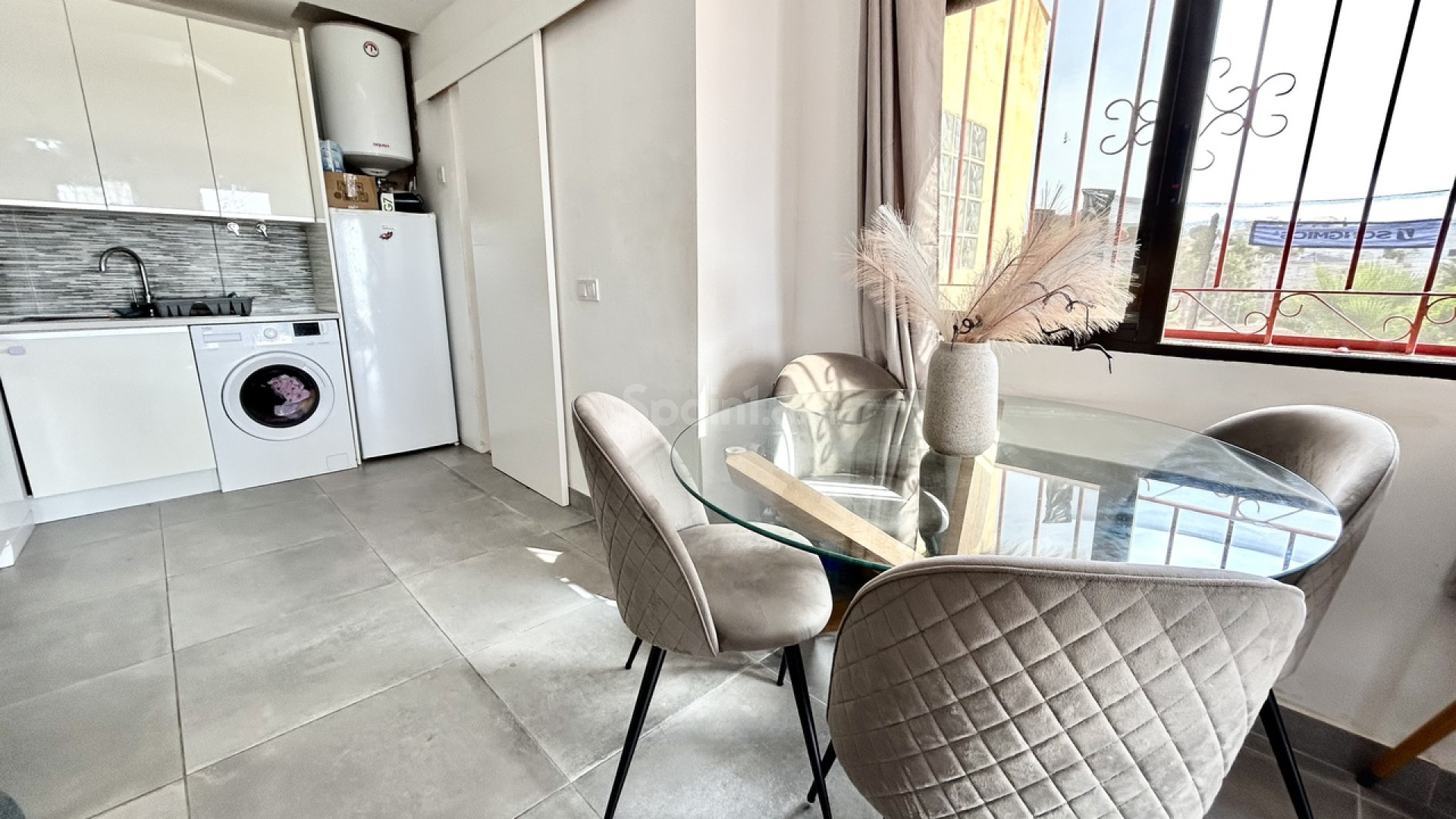 Resale - Villa -
Villamartín - Villamartin
