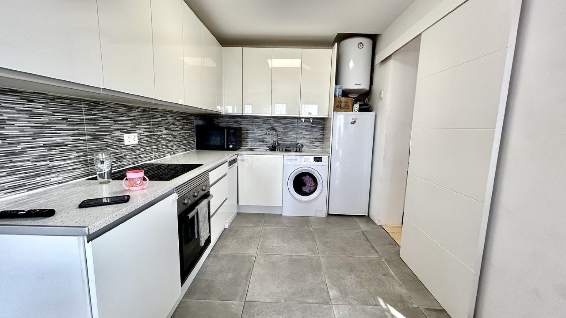 Resale - Villa -
Villamartín - Villamartin