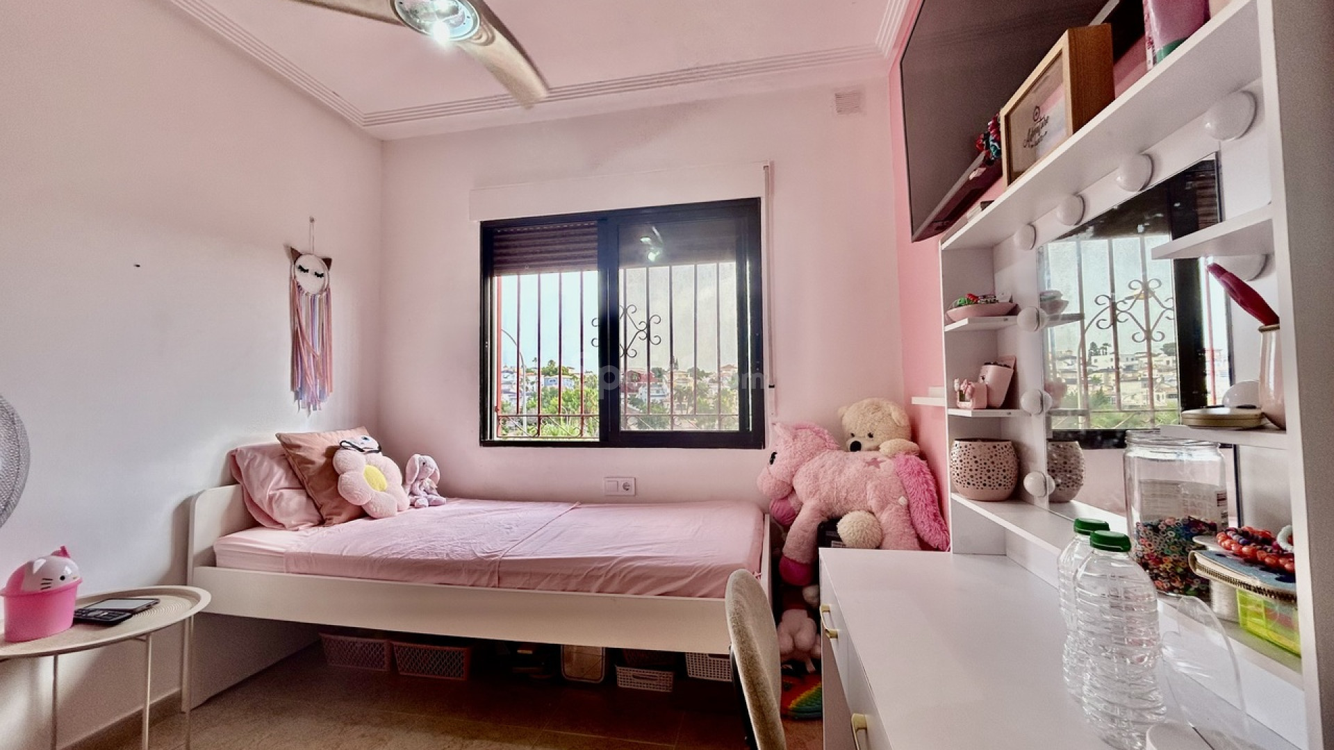 Resale - Villa -
Villamartín - Villamartin