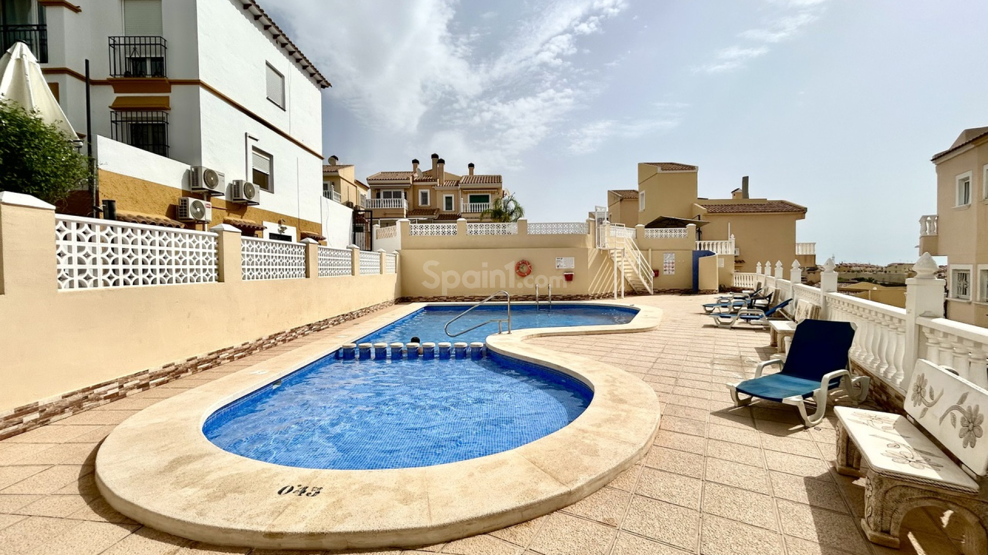 Resale - Villa -
Villamartín - Villamartin
