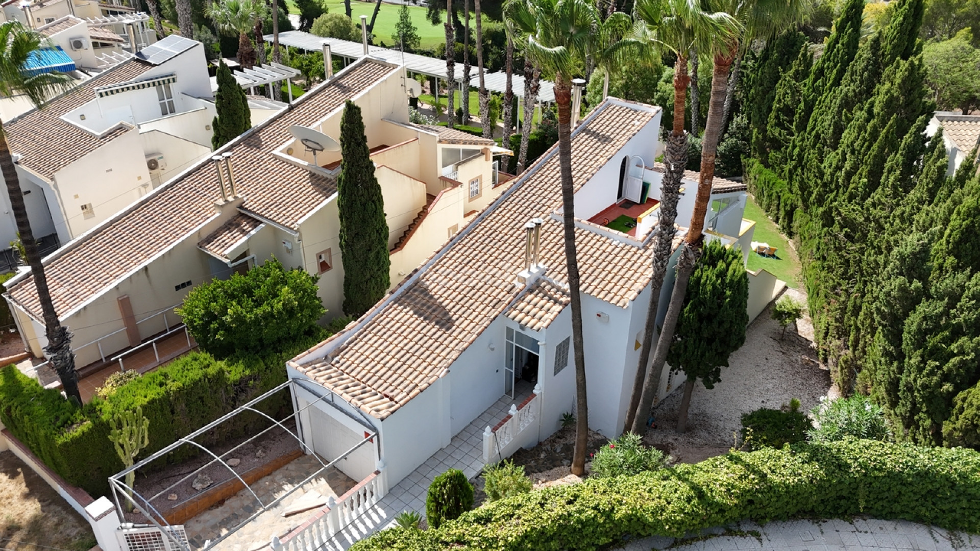 Resale - Villa -
Villamartín - Villamartin