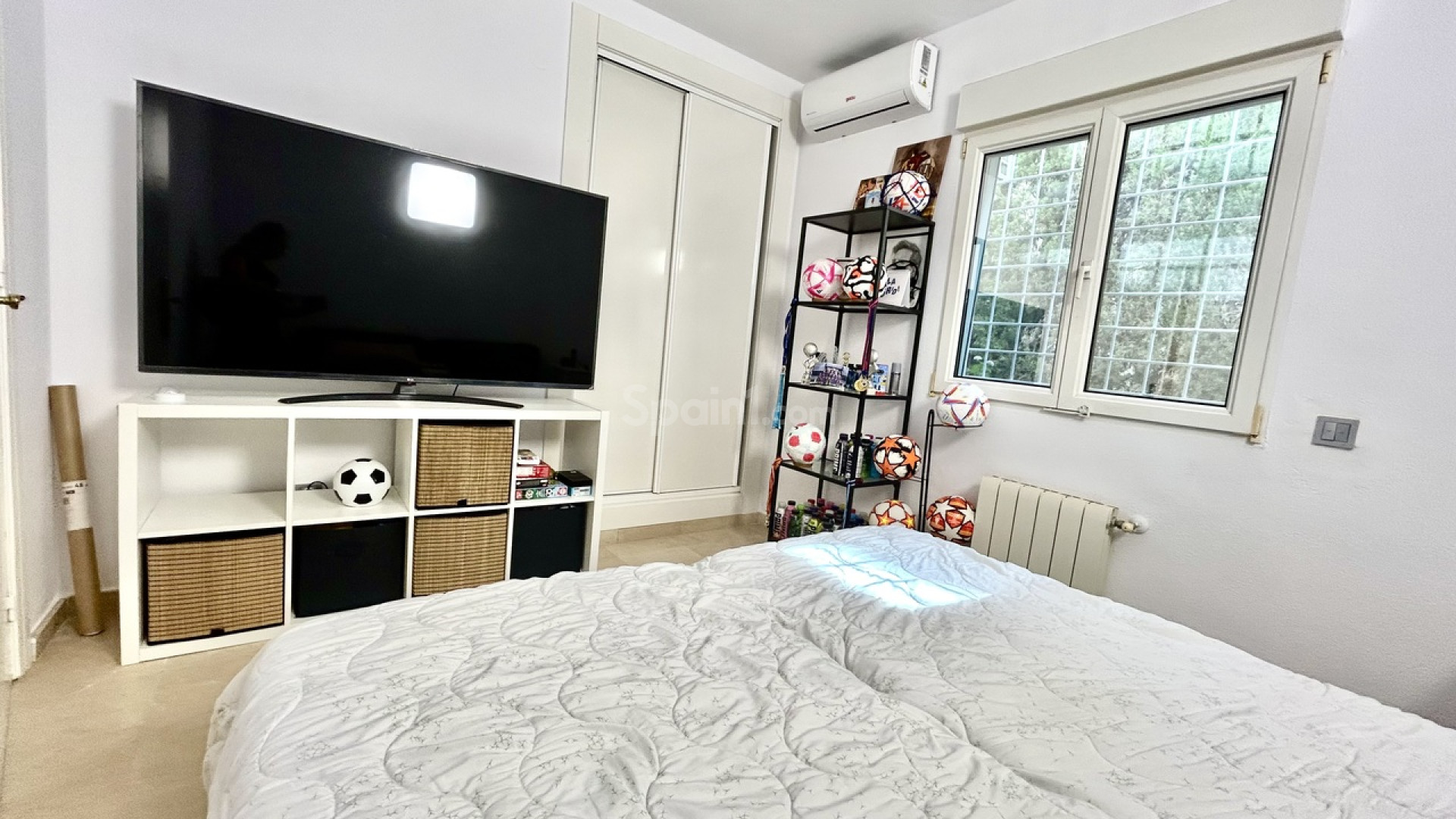 Resale - Villa -
Villamartín - Villamartin