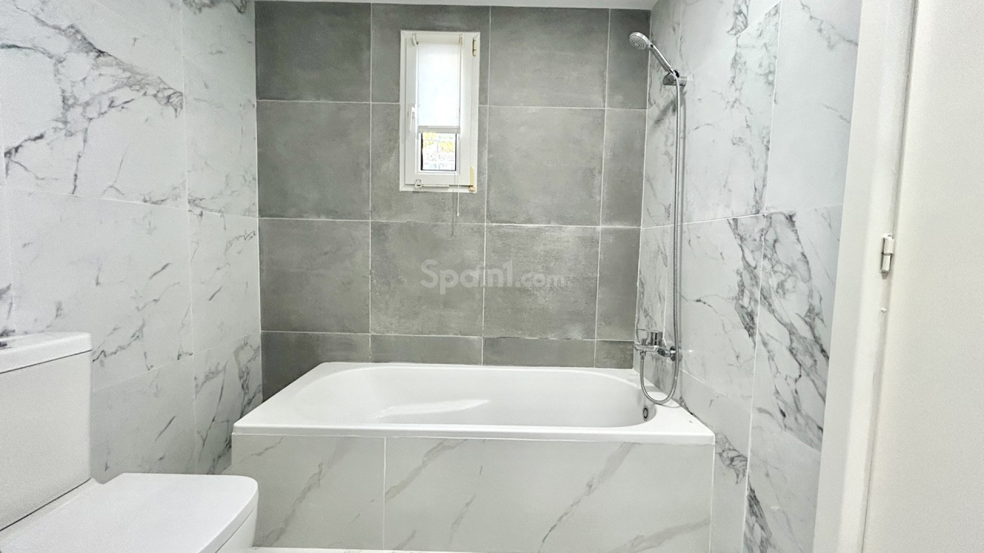 Resale - Villa -
Villamartín - Villamartin