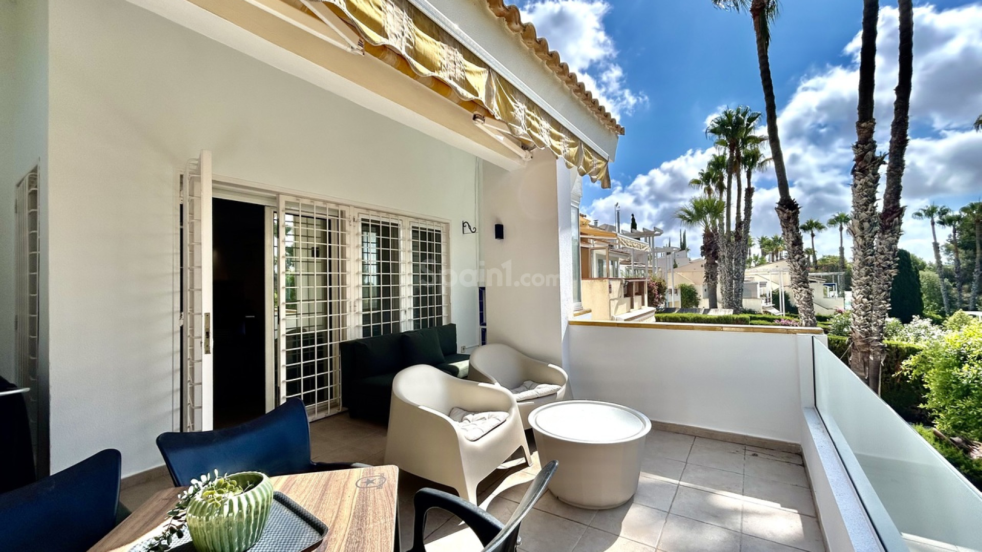 Resale - Villa -
Villamartín - Villamartin