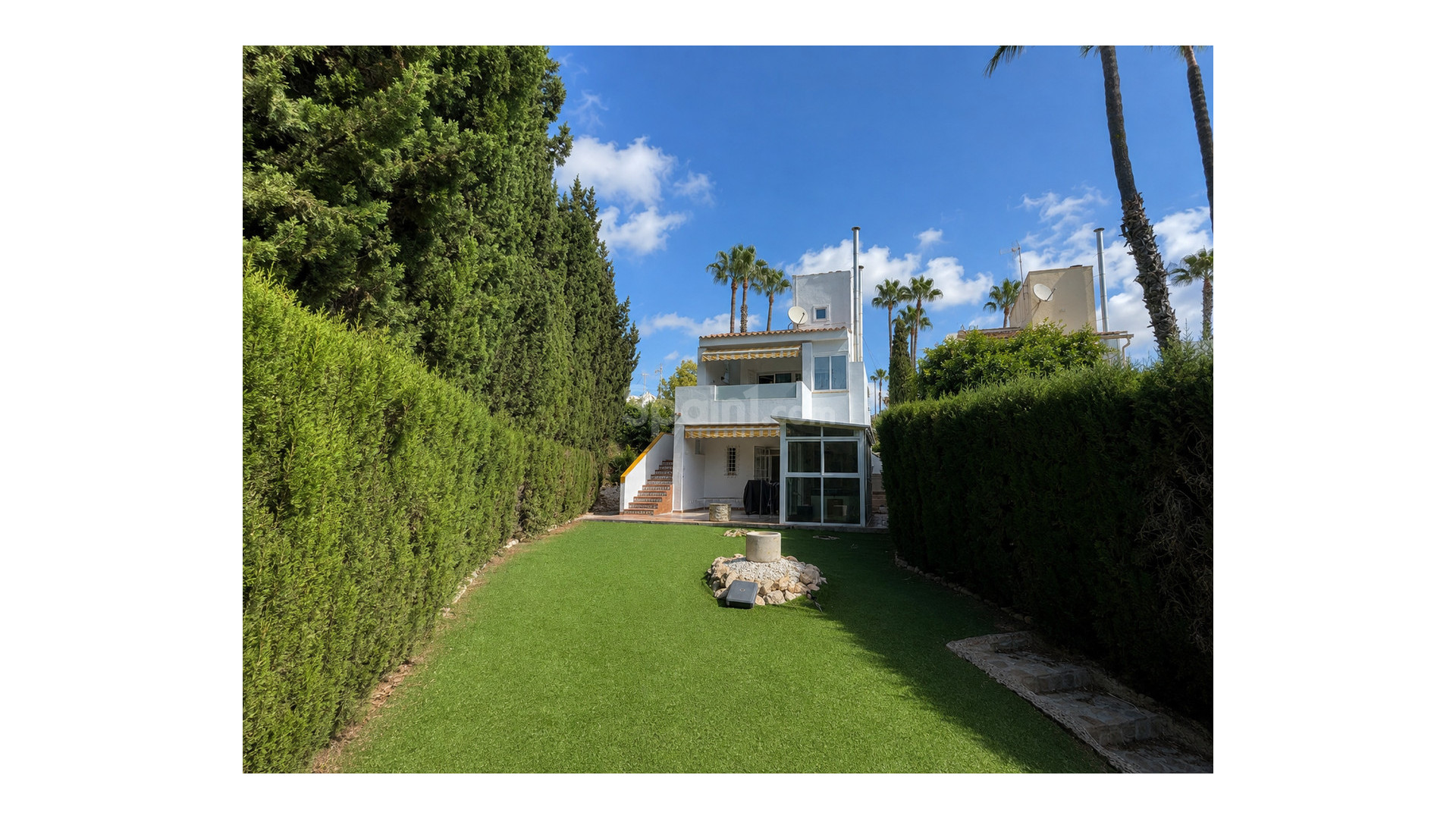 Resale - Villa -
Villamartín - Villamartin