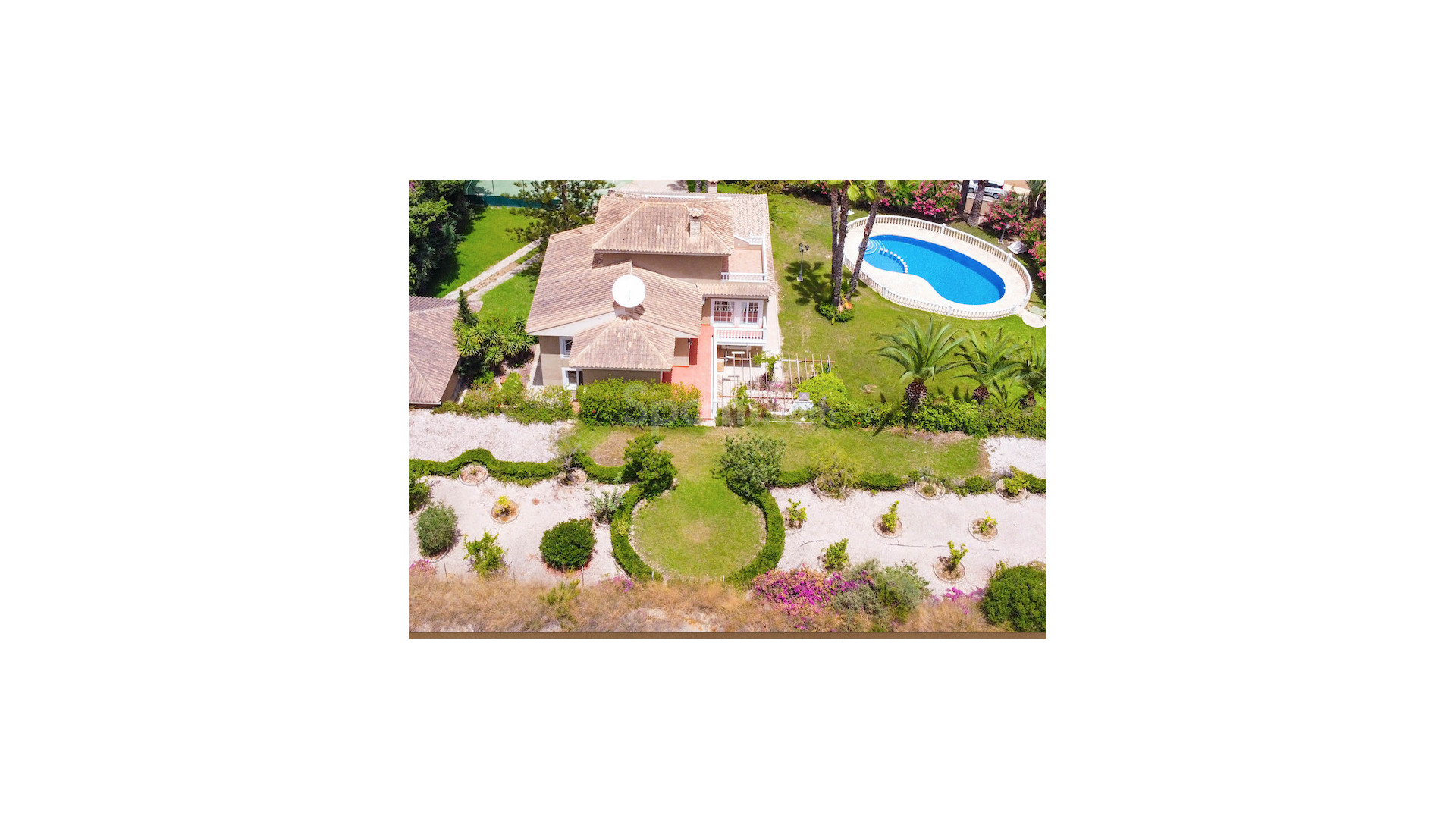 Resale - Villa -
Villamartín - Villamartin