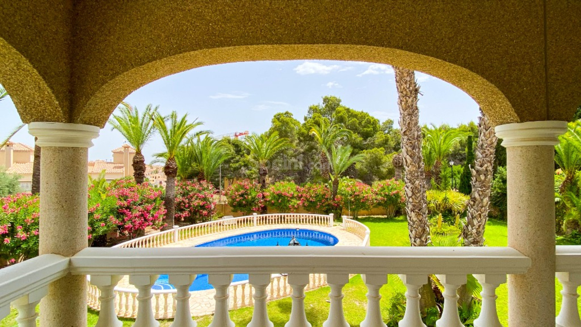 Resale - Villa -
Villamartín - Villamartin