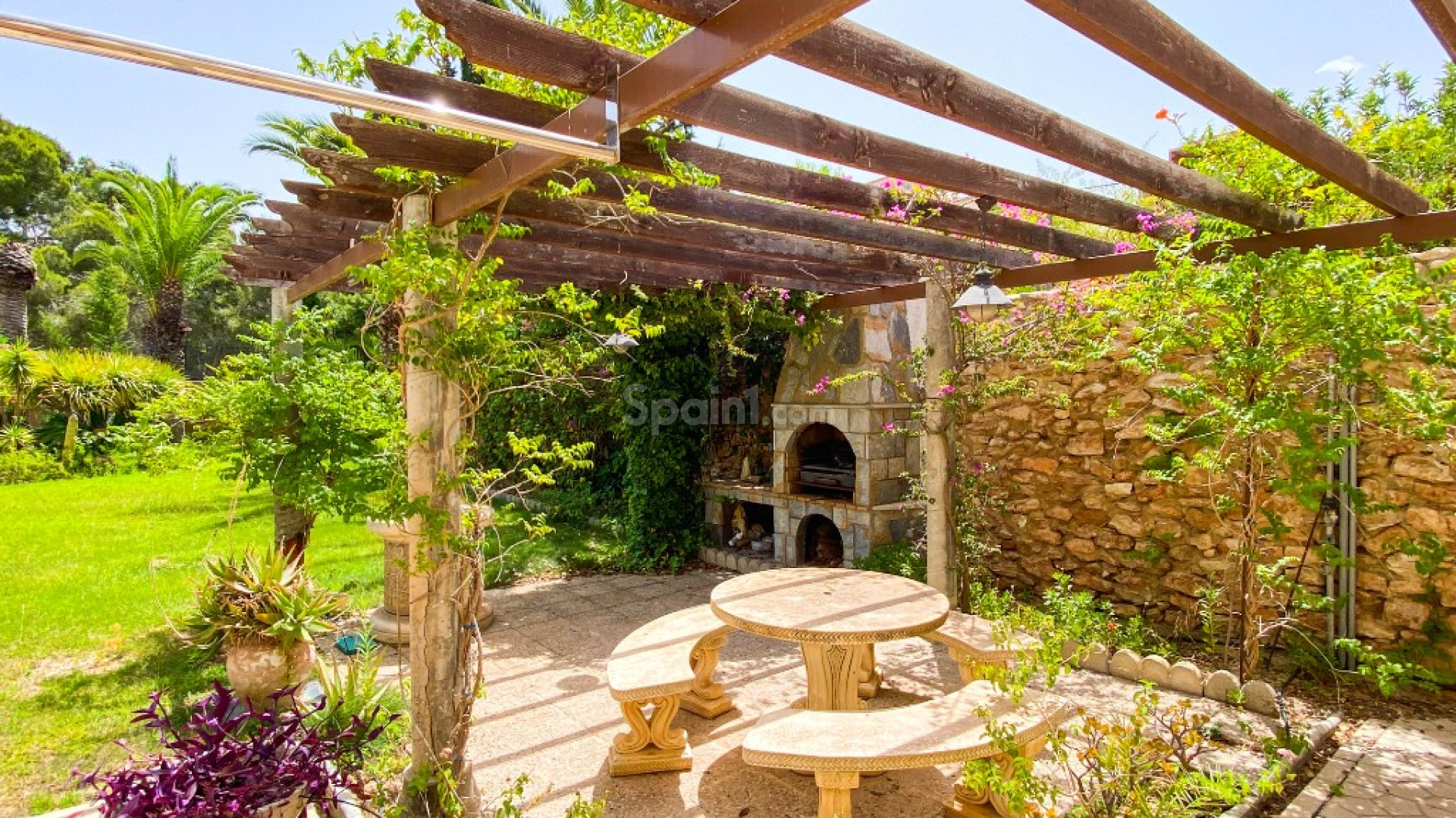 Resale - Villa -
Villamartín - Villamartin