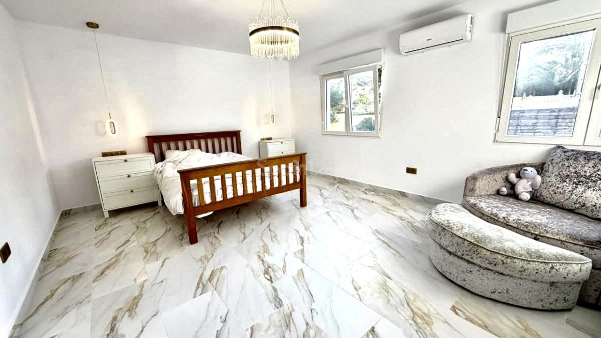 Resale - Villa -
Villamartín - Villamartin