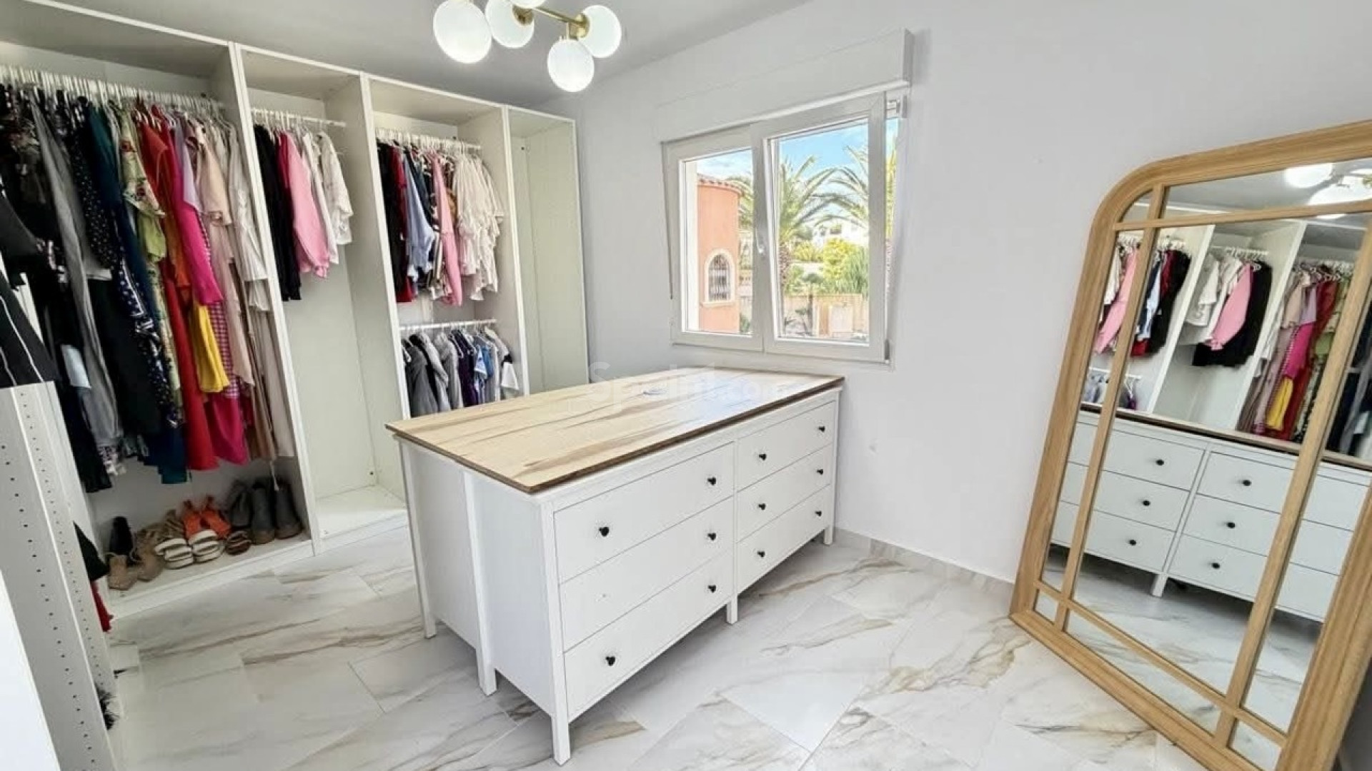 Resale - Villa -
Villamartín - Villamartin