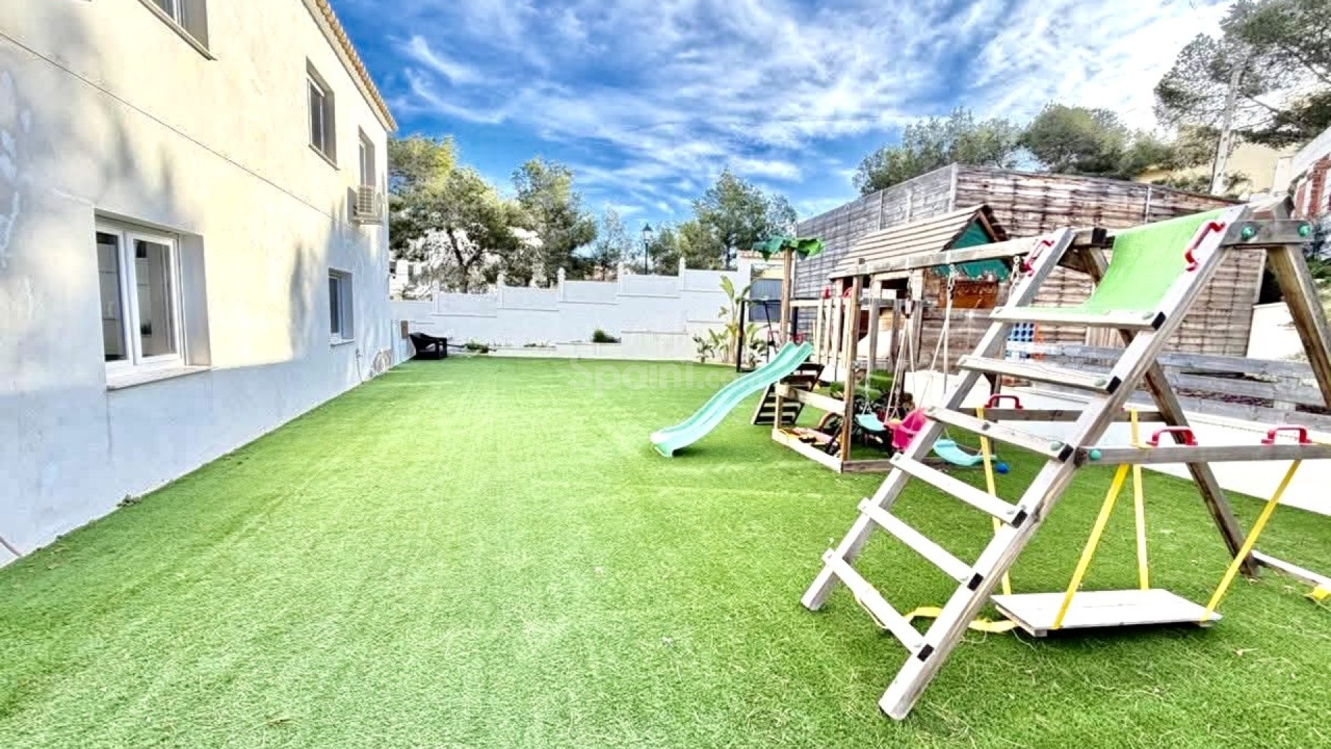 Resale - Villa -
Villamartín - Villamartin