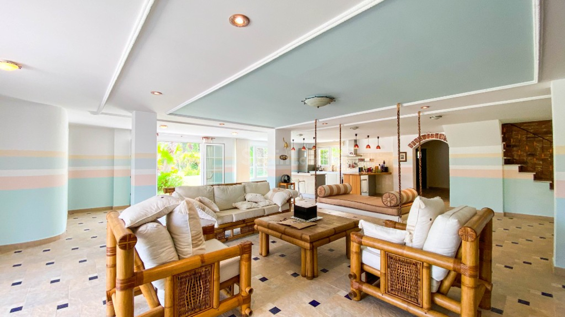 Resale - Villa -
Villamartin