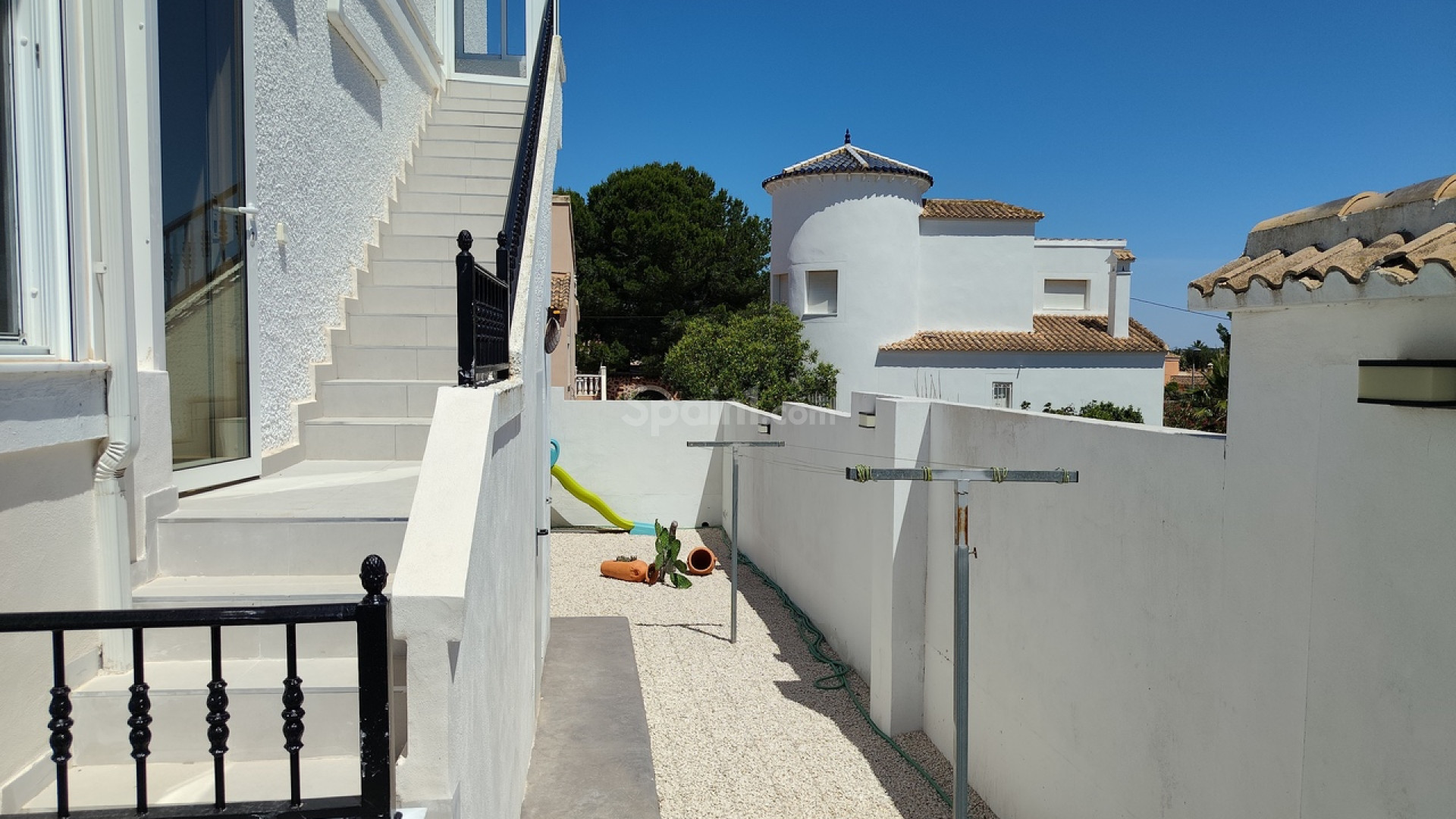 Resale - Villa -
Vista Bella Golf Resort