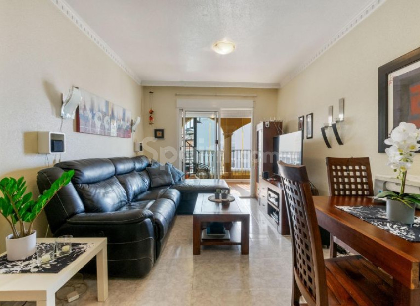 Resale - Wohnung -
Benijofar