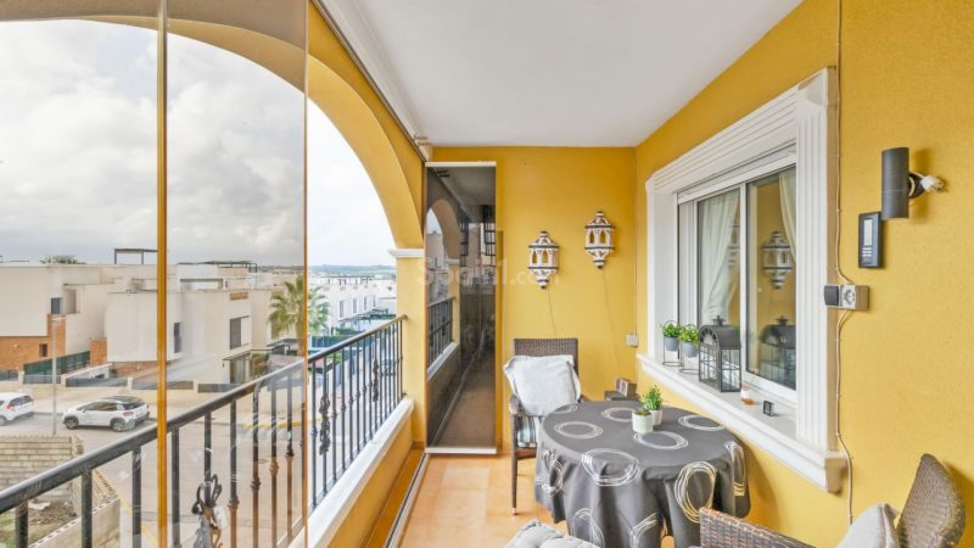 Resale - Wohnung -
Benijofar